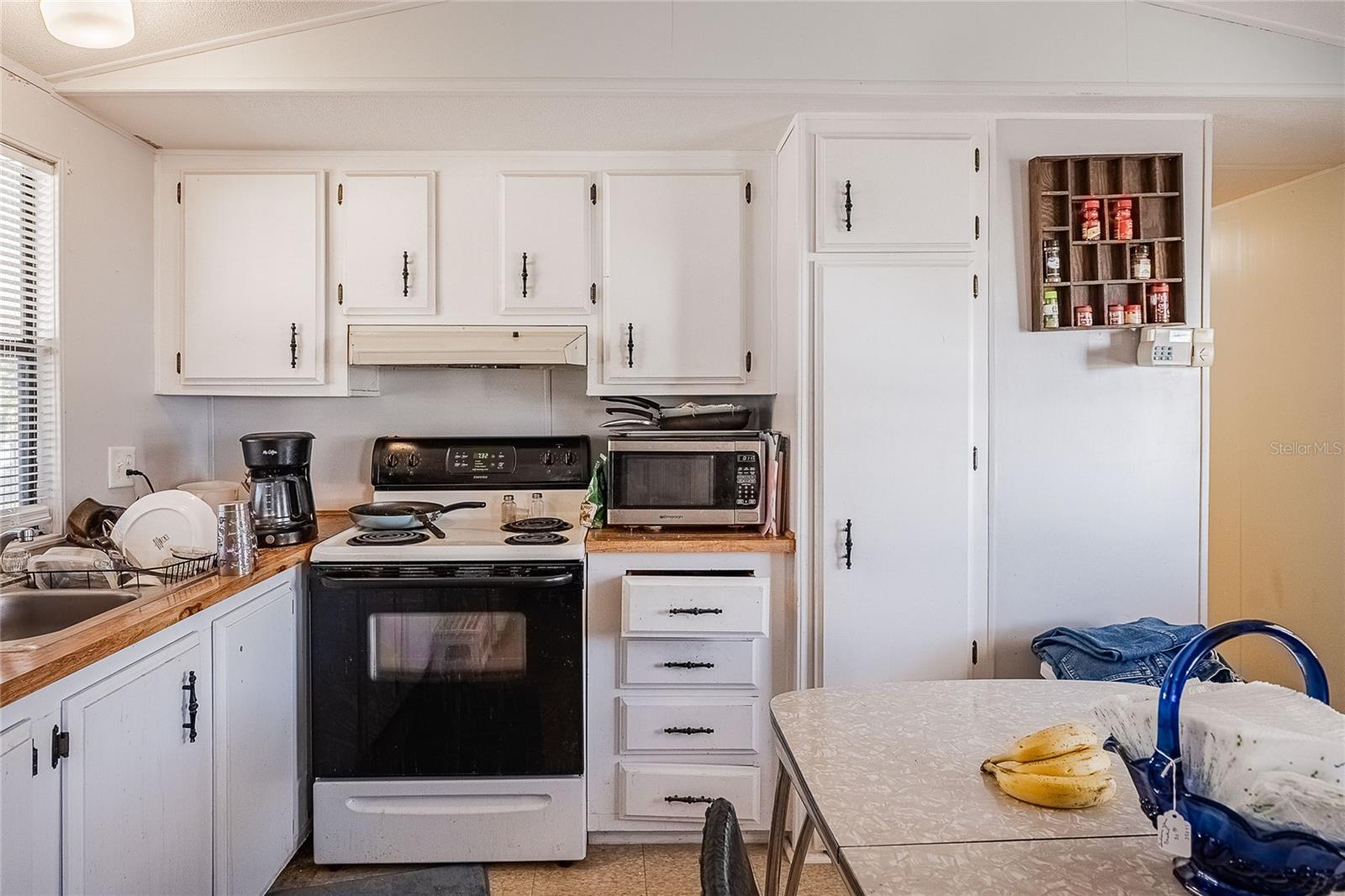 Image 10 of 21 For 126 Ridge Manor Drive