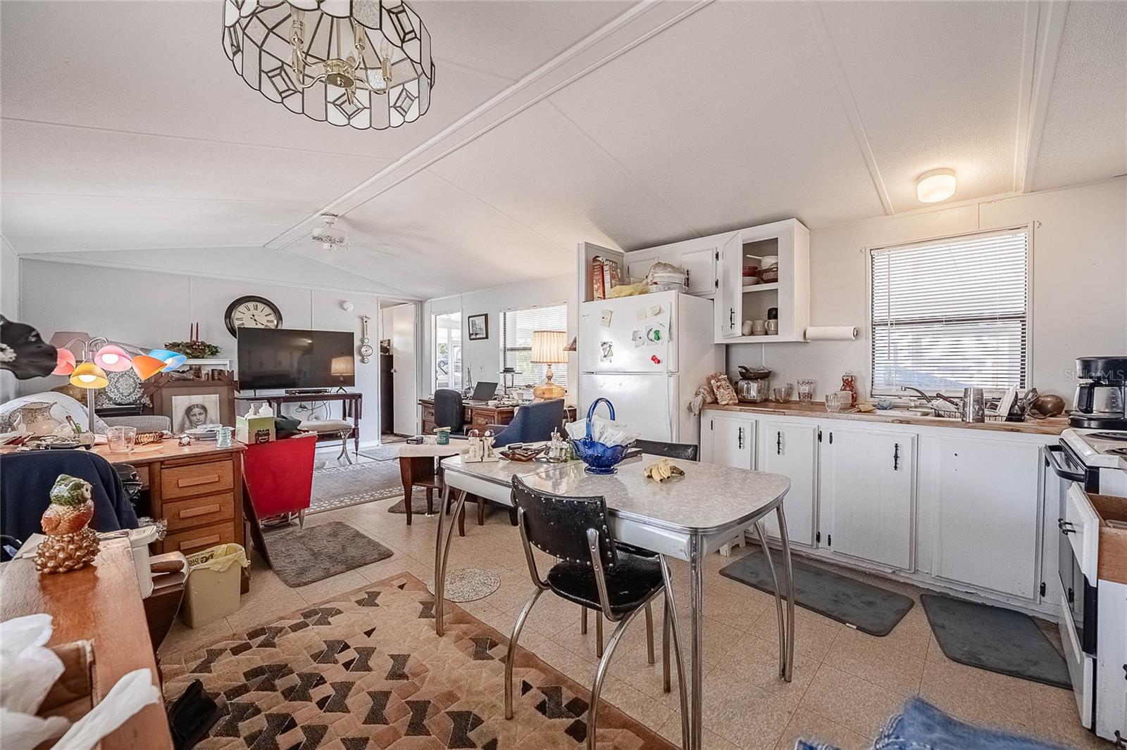 Image 9 of 21 For 126 Ridge Manor Drive