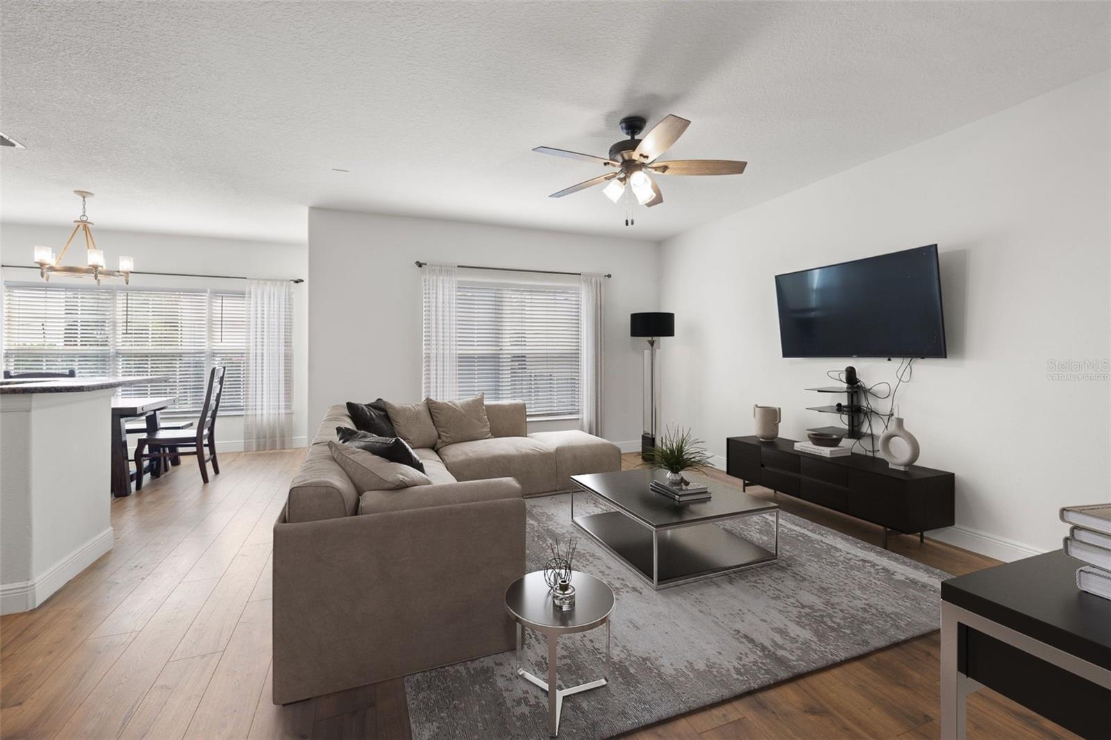 Image 14 of 56 For 5950 Beaconpark Street