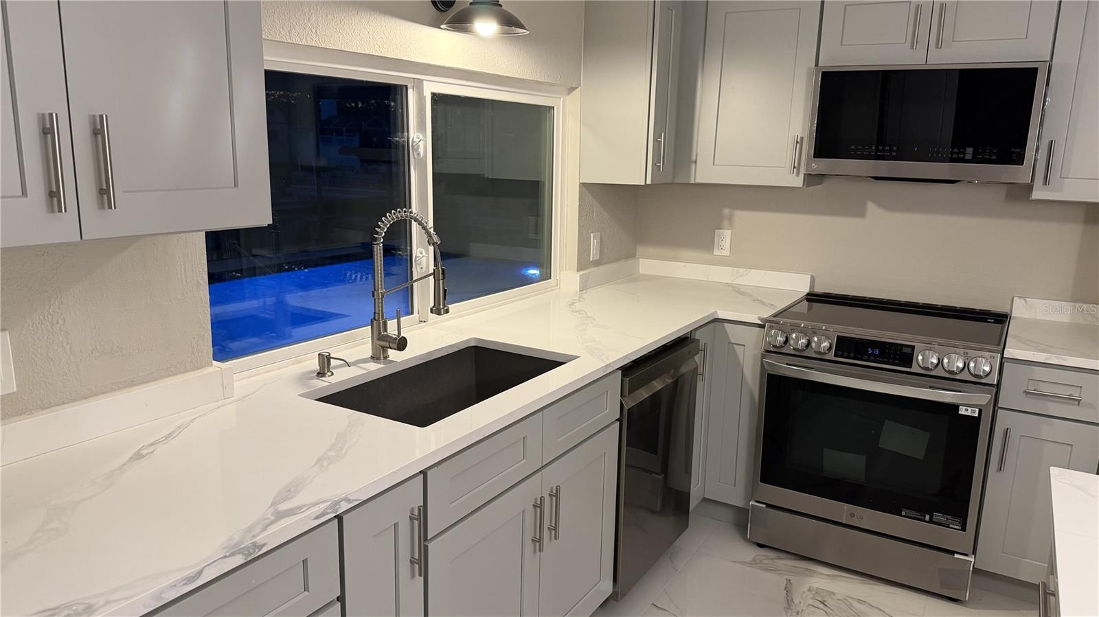 Image 29 of 61 For 9921 San Mateo Way