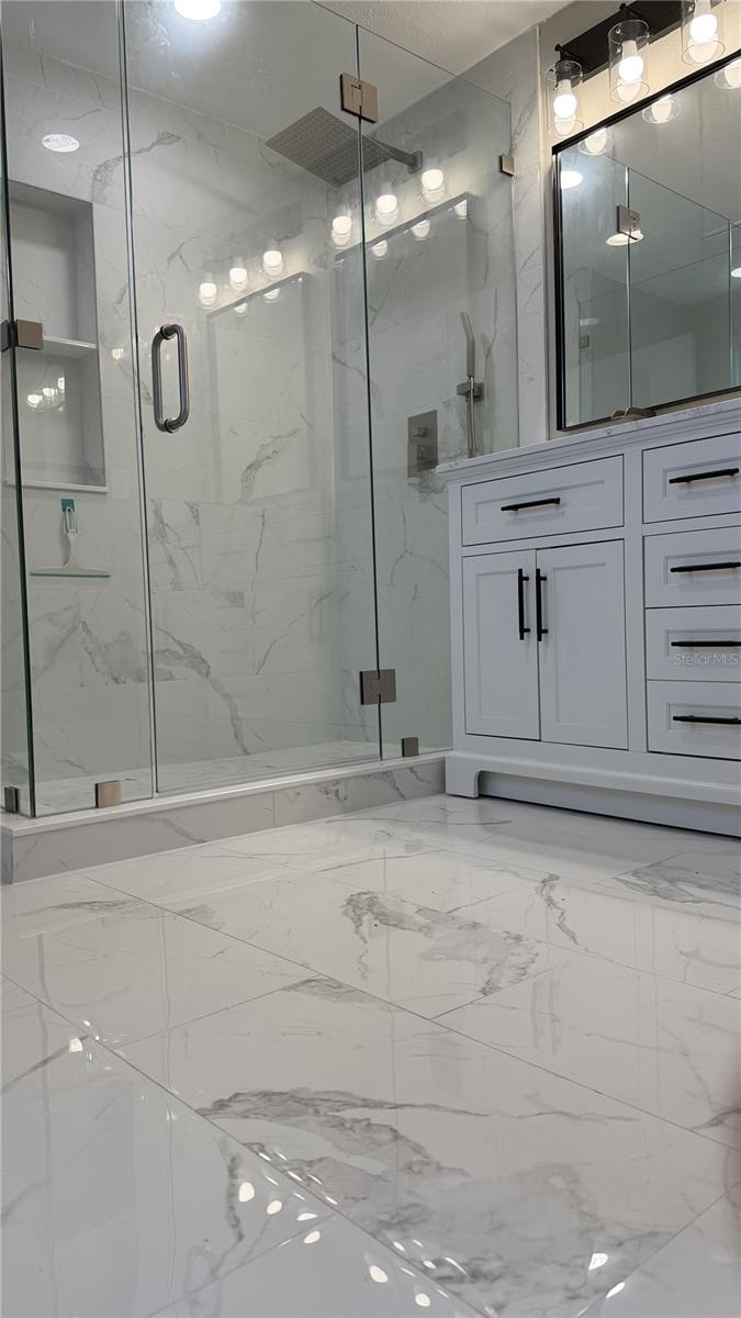 Image 37 of 61 For 9921 San Mateo Way