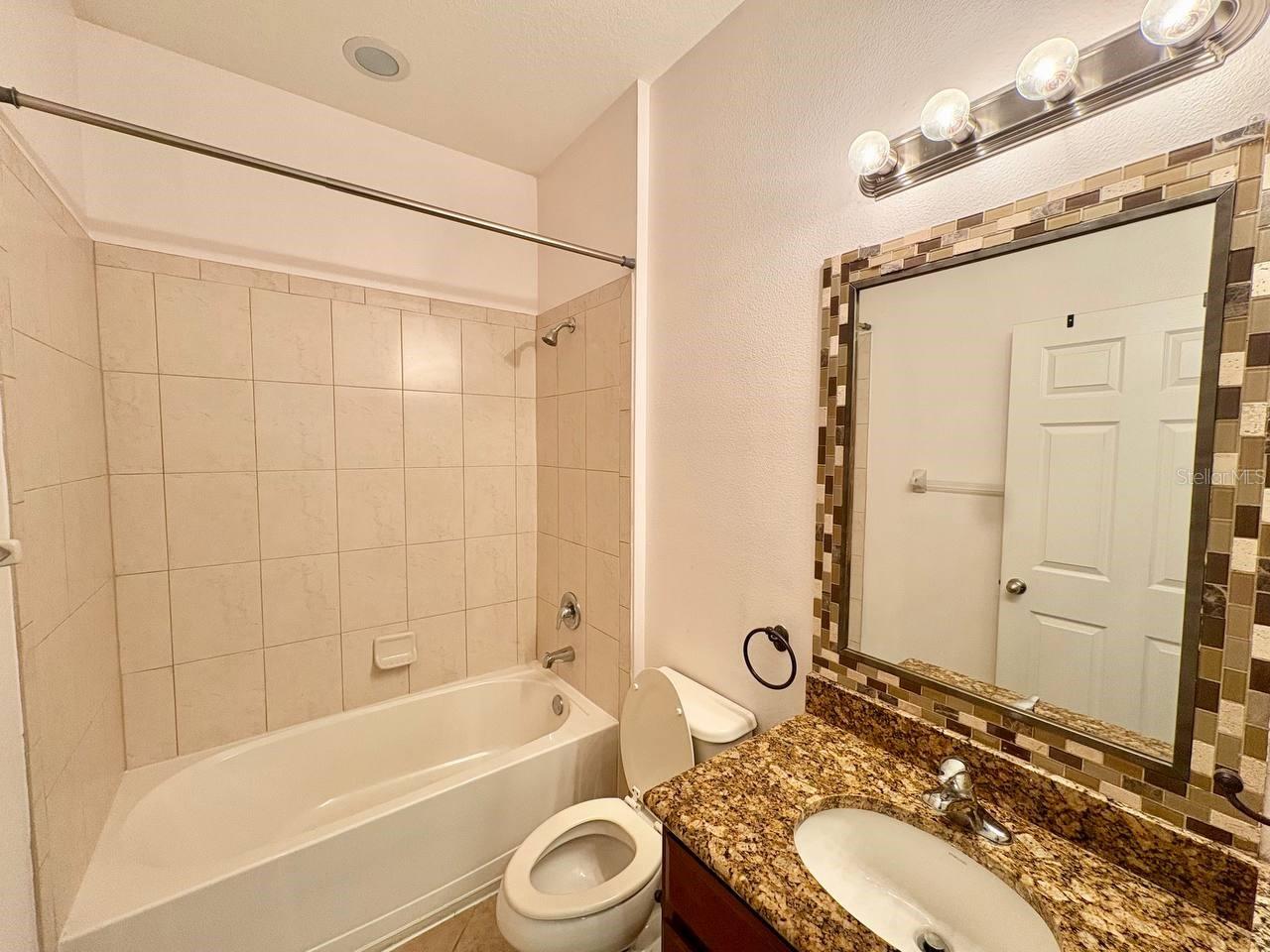 Image 22 of 31 For 12822 Hampton Hill Drive