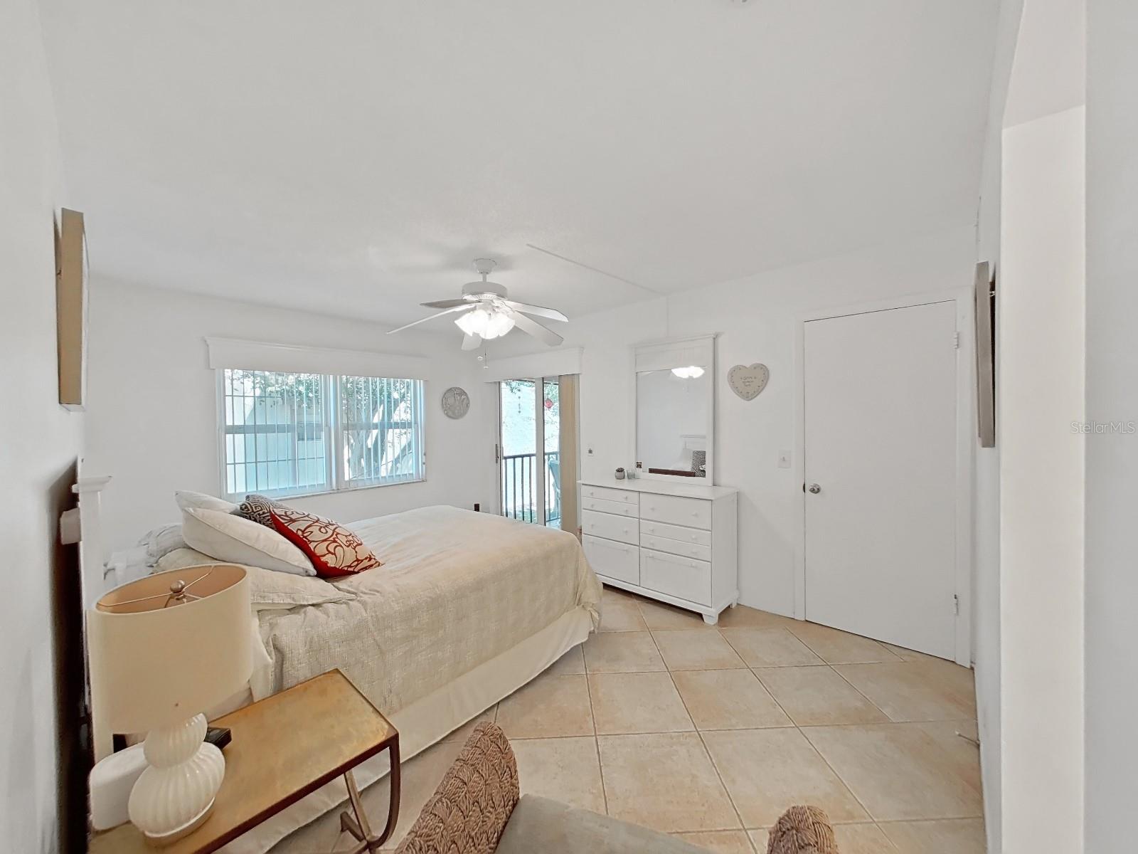 Image 17 of 53 For 9700 Starkey Road 321