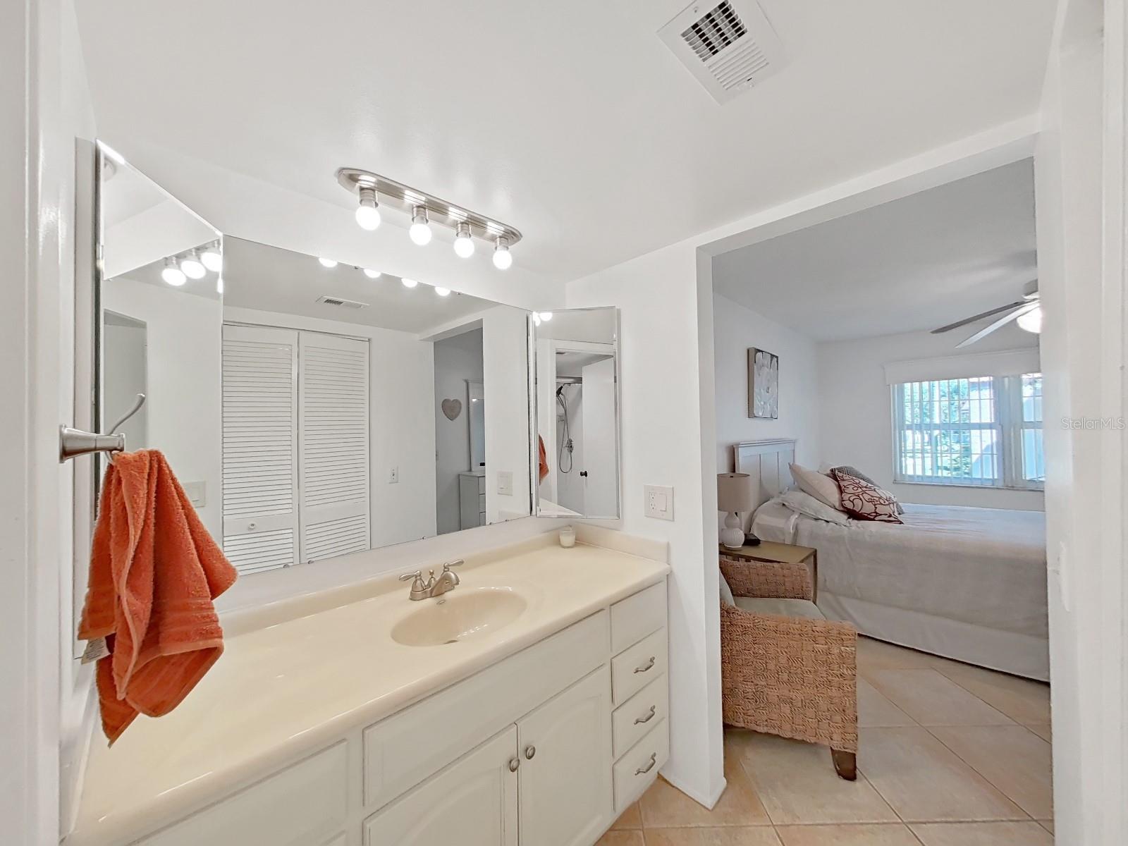 Image 18 of 53 For 9700 Starkey Road 321