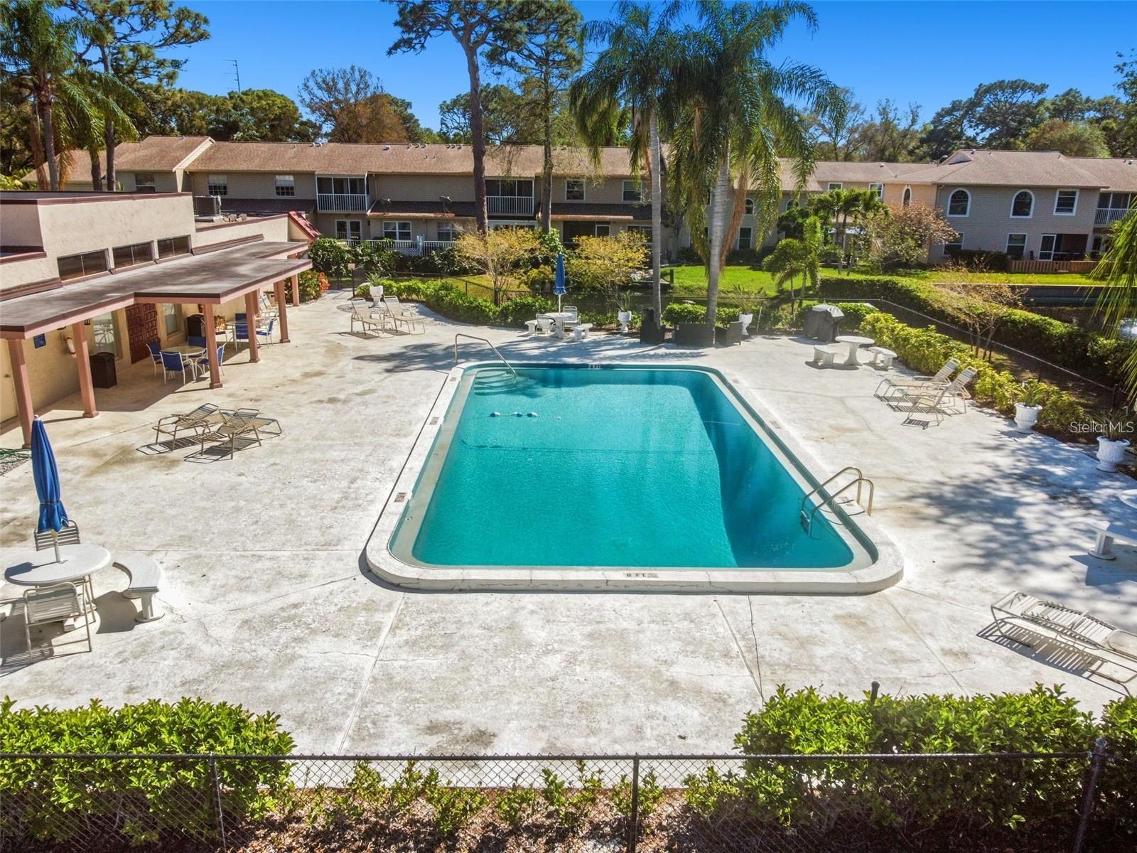 Image 36 of 53 For 9700 Starkey Road 321