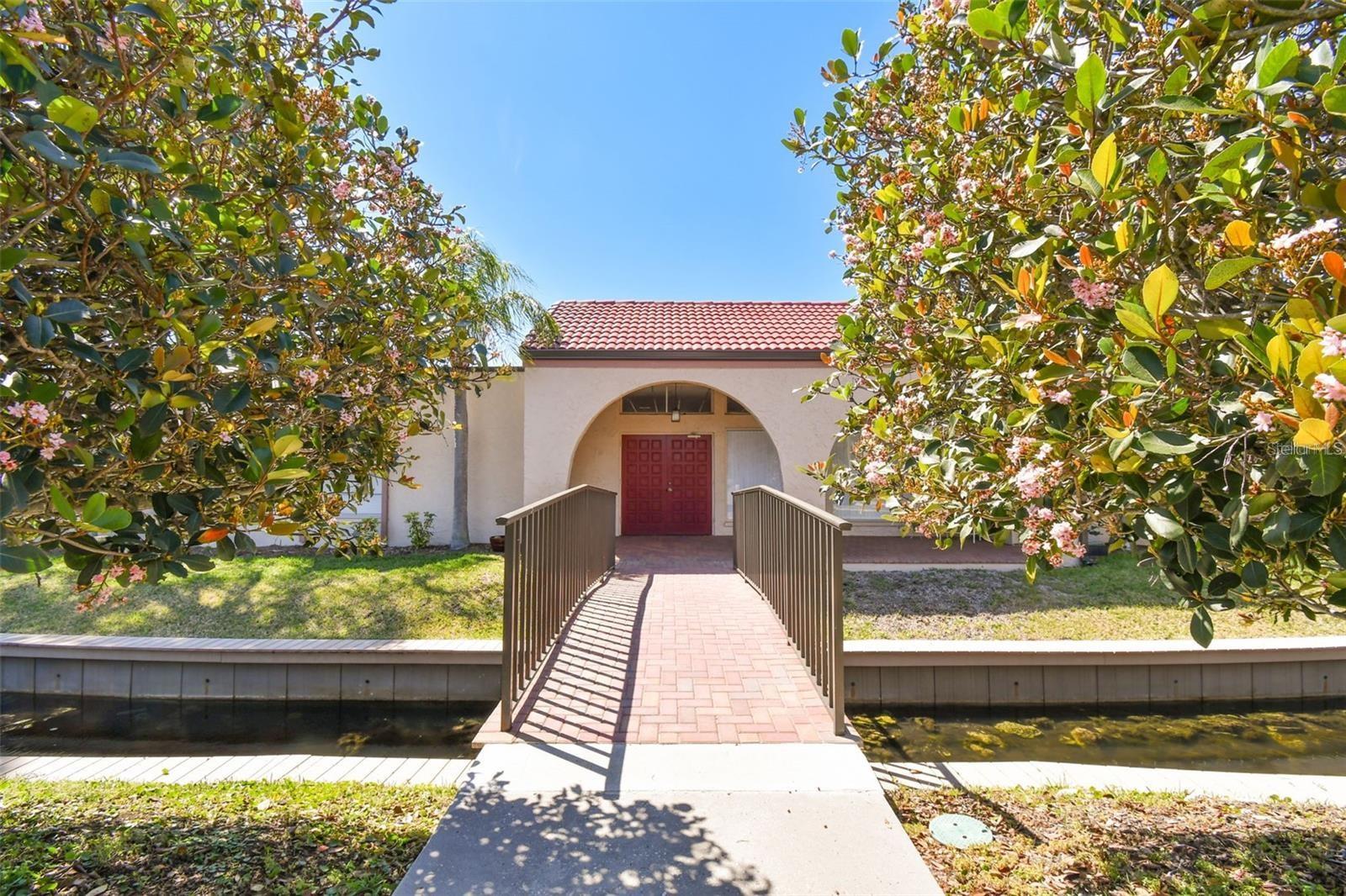 Image 39 of 53 For 9700 Starkey Road 321