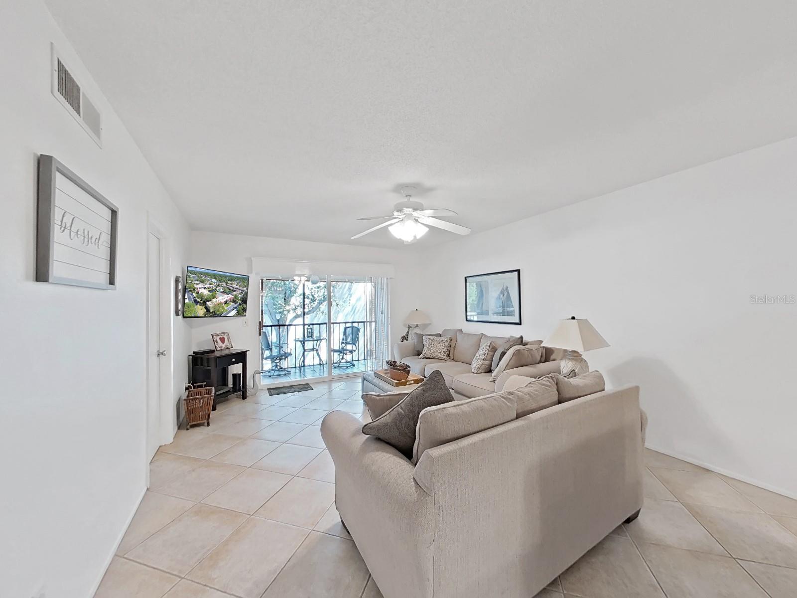 Image 9 of 53 For 9700 Starkey Road 321