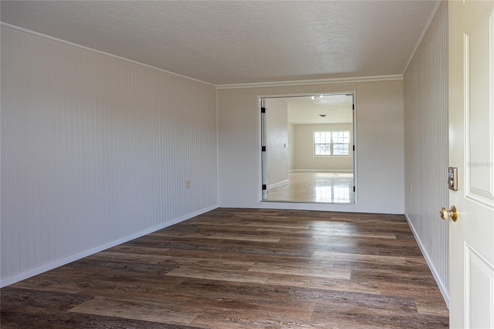 Image 10 of 35 For 5773 3rd Avenue N