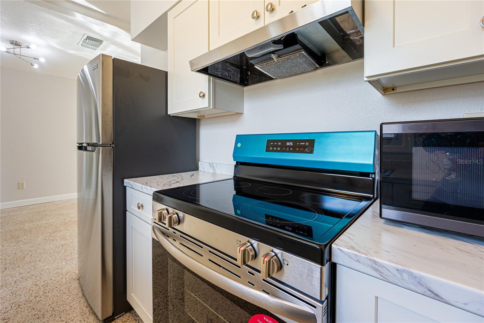 Image 14 of 35 For 5773 3rd Avenue N