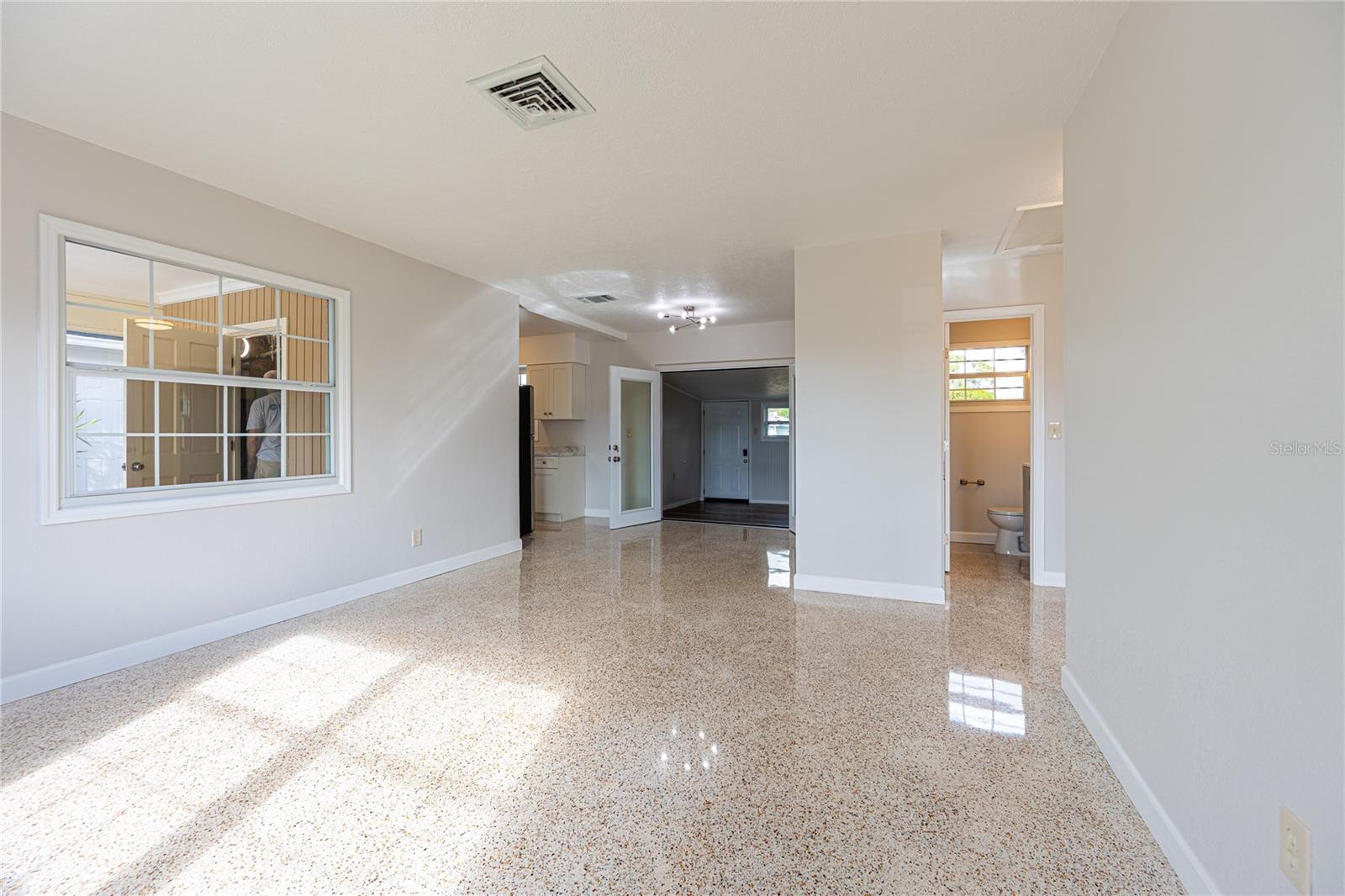 Image 7 of 35 For 5773 3rd Avenue N