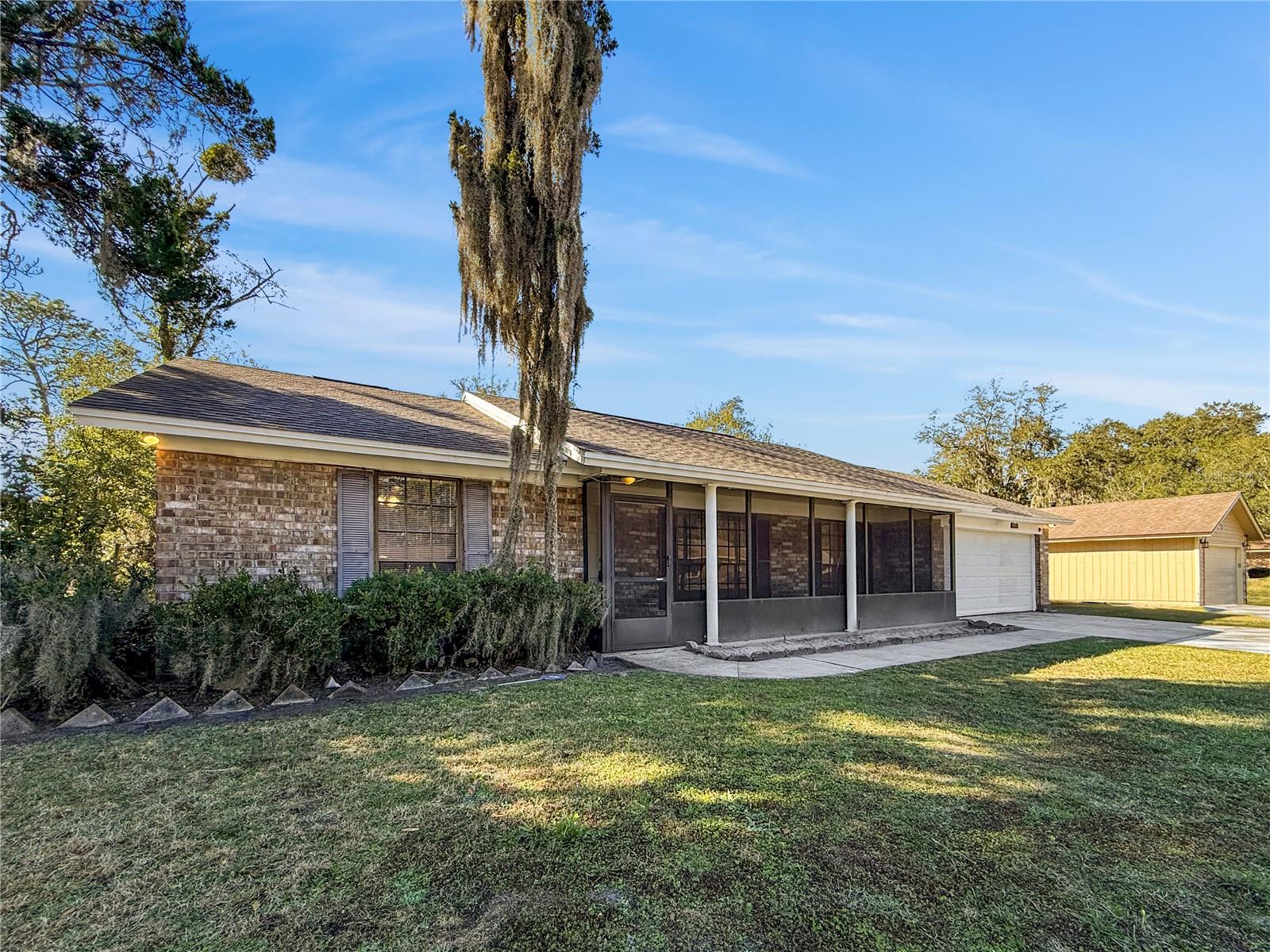 Image 3 of 18 For 1116 Turtle Creek Drive N