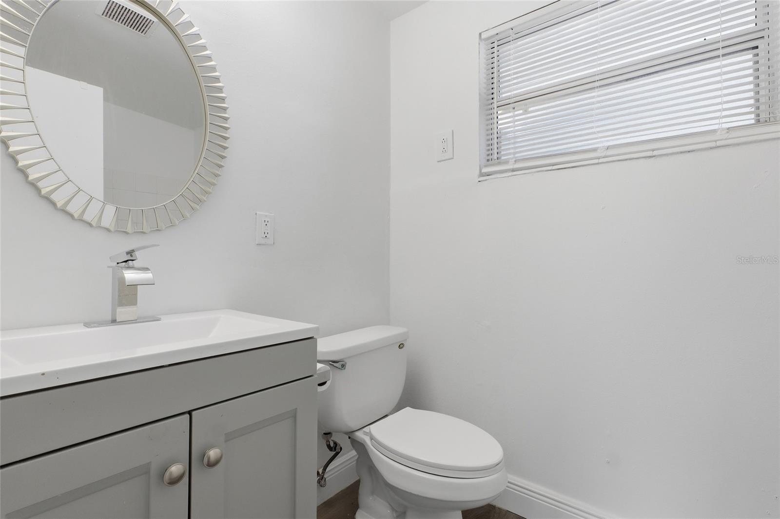 Image 18 of 46 For 8210 Fir Drive