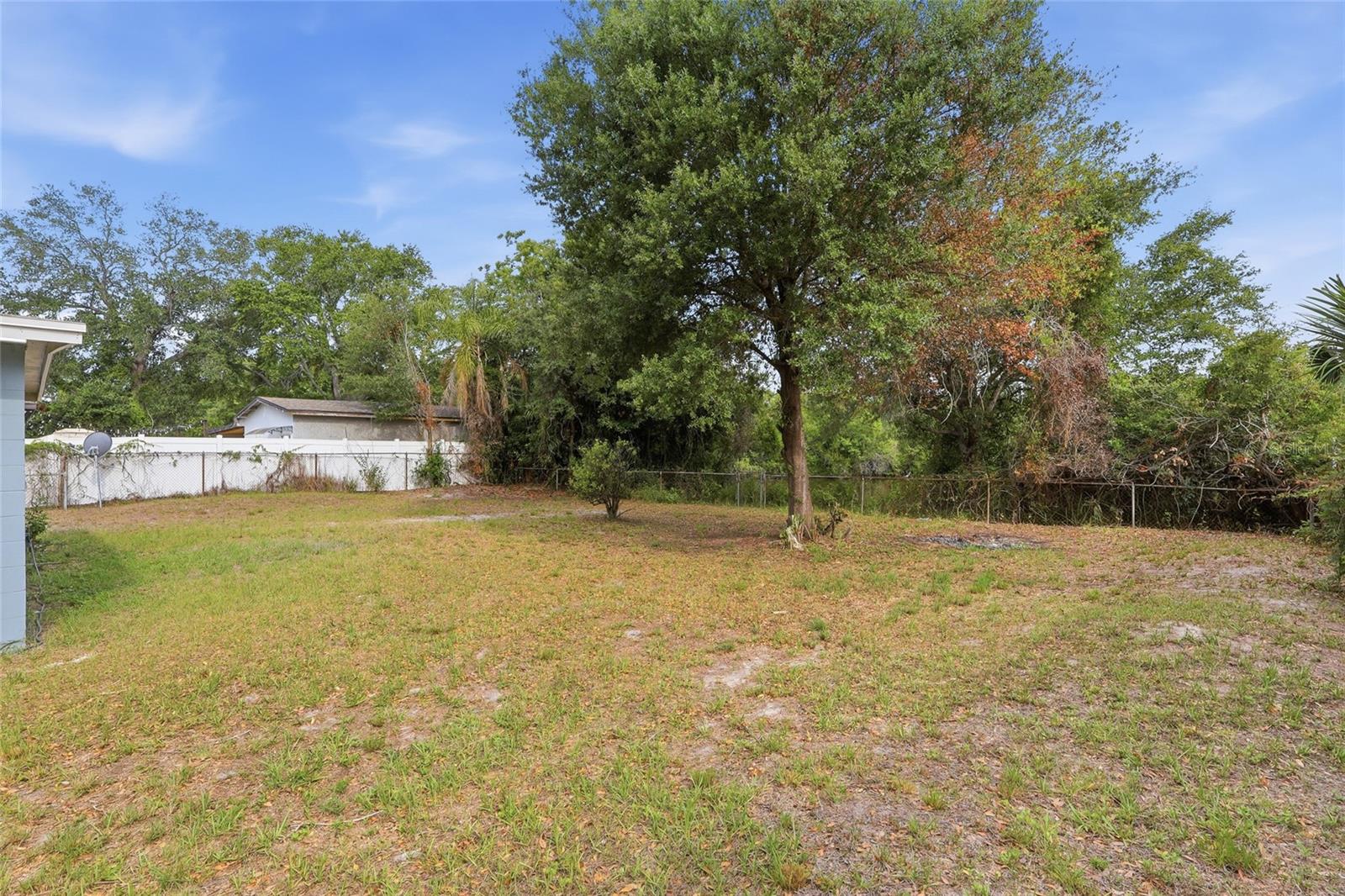 Image 28 of 46 For 8210 Fir Drive
