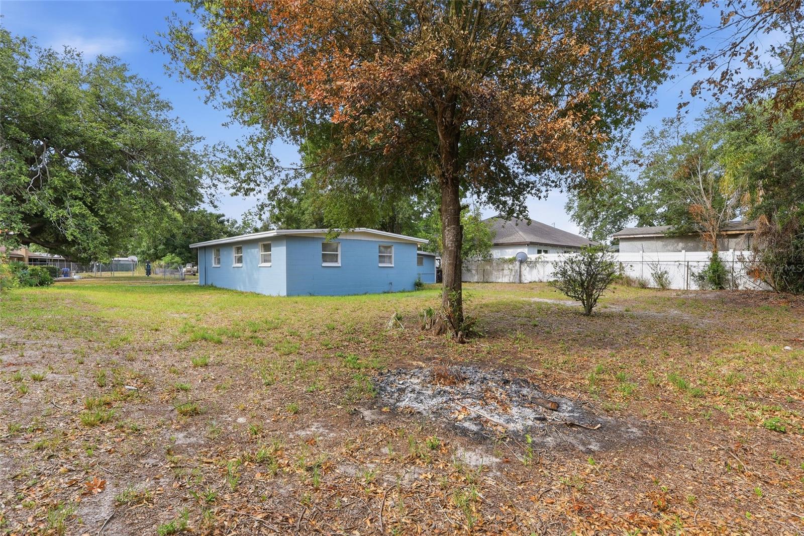 Image 29 of 46 For 8210 Fir Drive