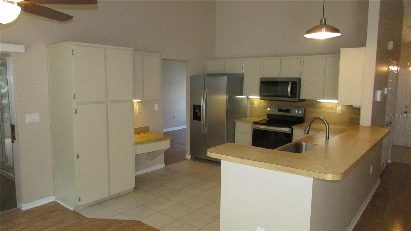 Image 6 of 26 For 13406 Shadberry Lane