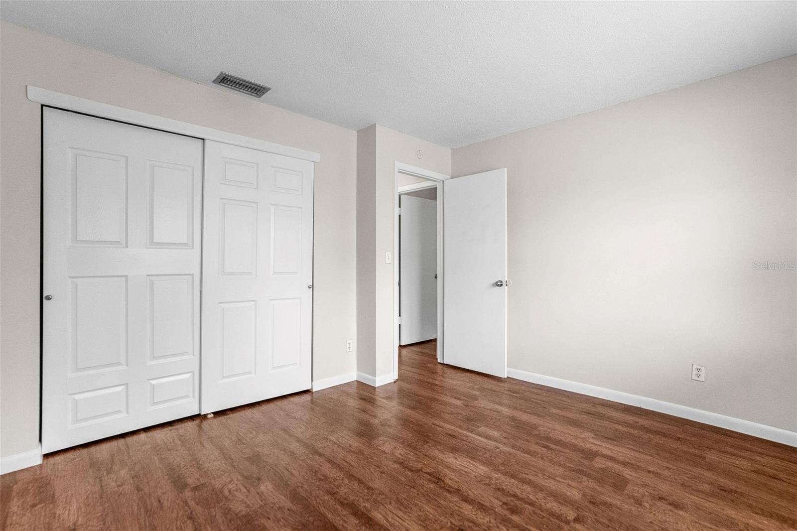 Image 16 of 23 For 2078 Loma Linda Way N