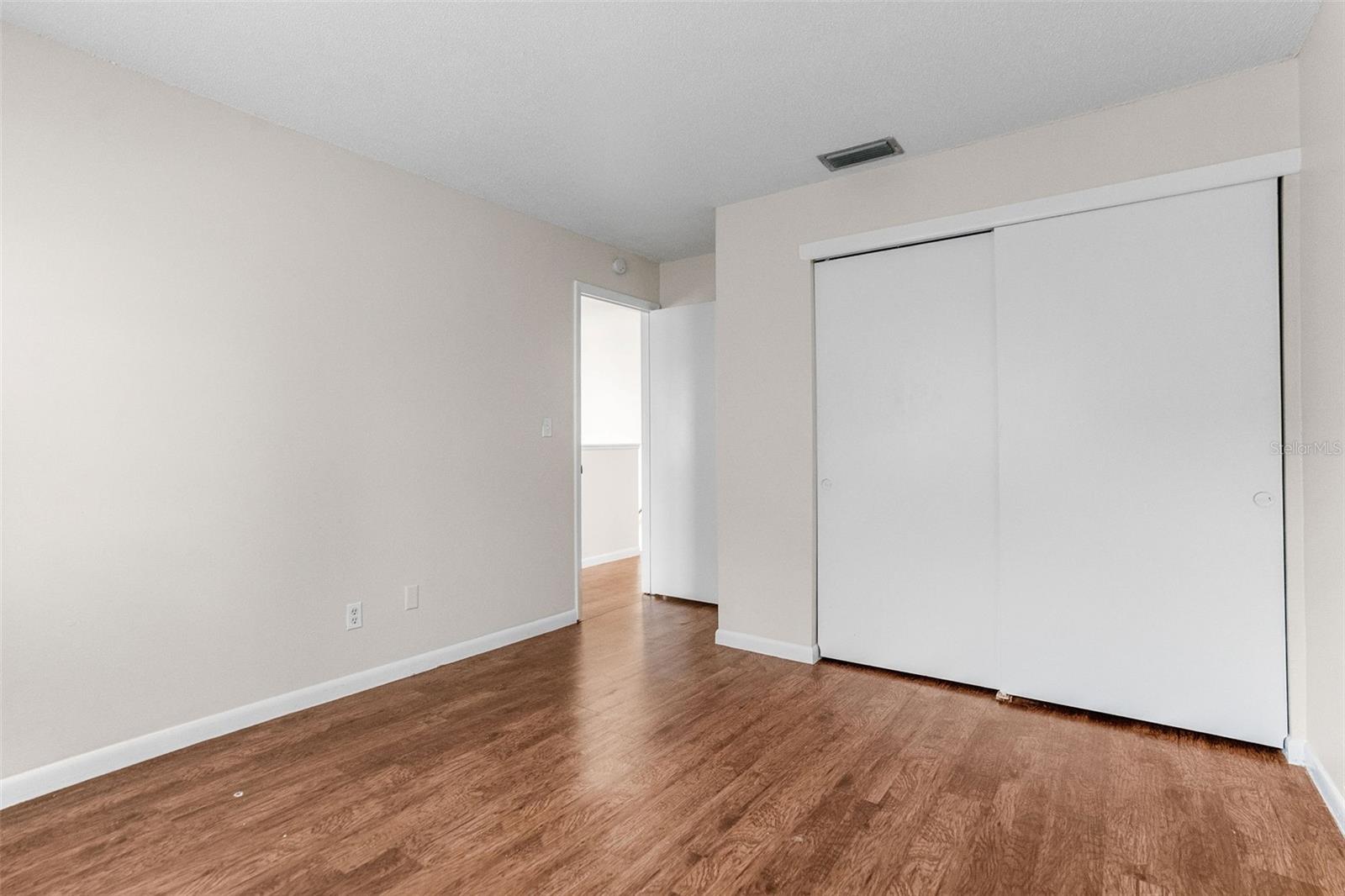 Image 18 of 23 For 2078 Loma Linda Way N