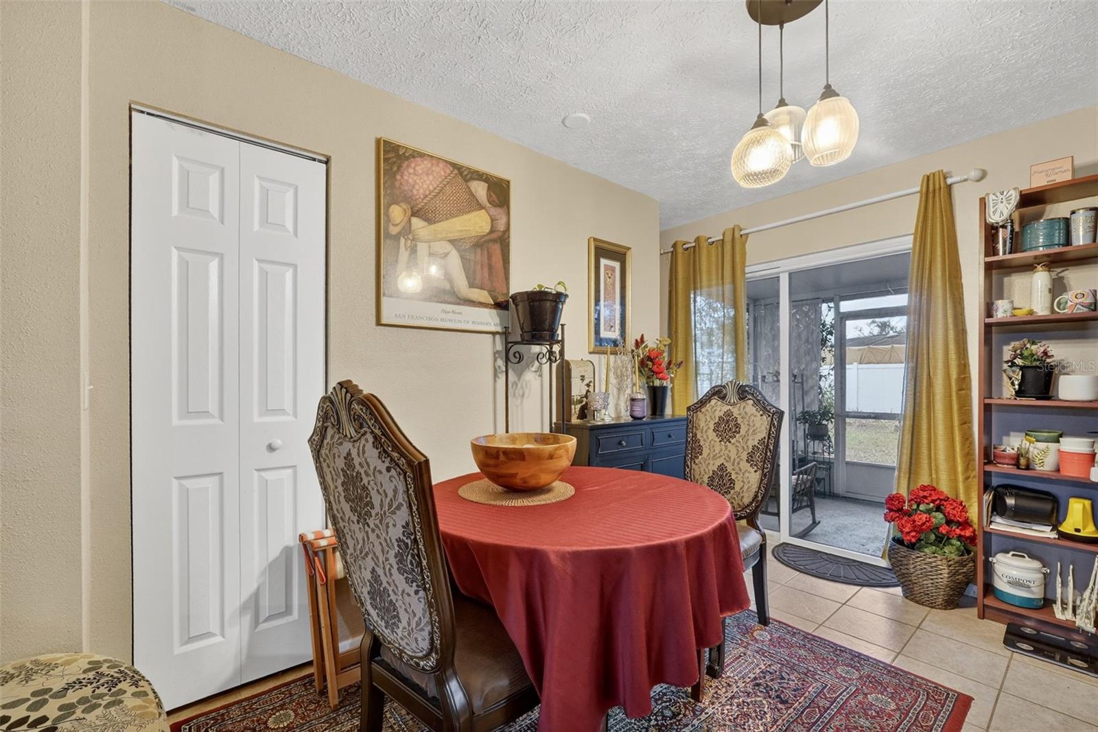 Image 14 of 77 For 6515 Spanish Moss Circle