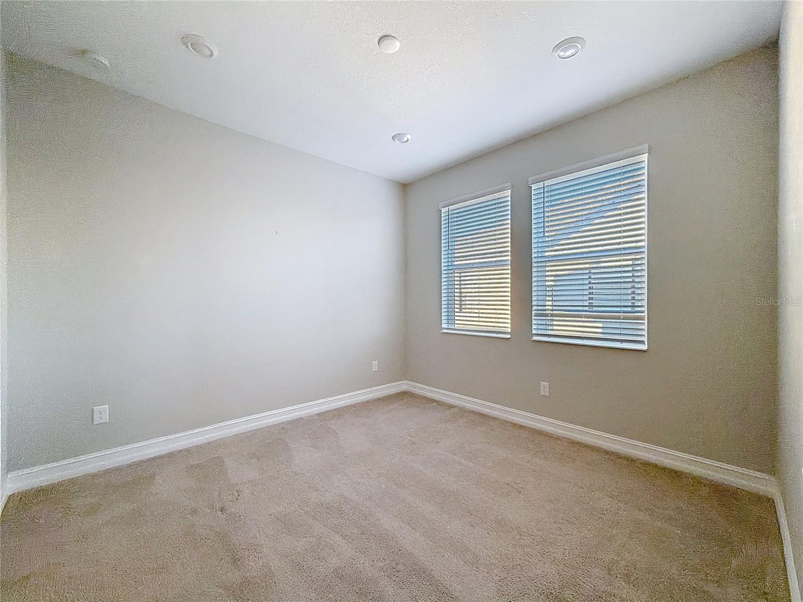 Image 18 of 31 For 4547 Ancona Way