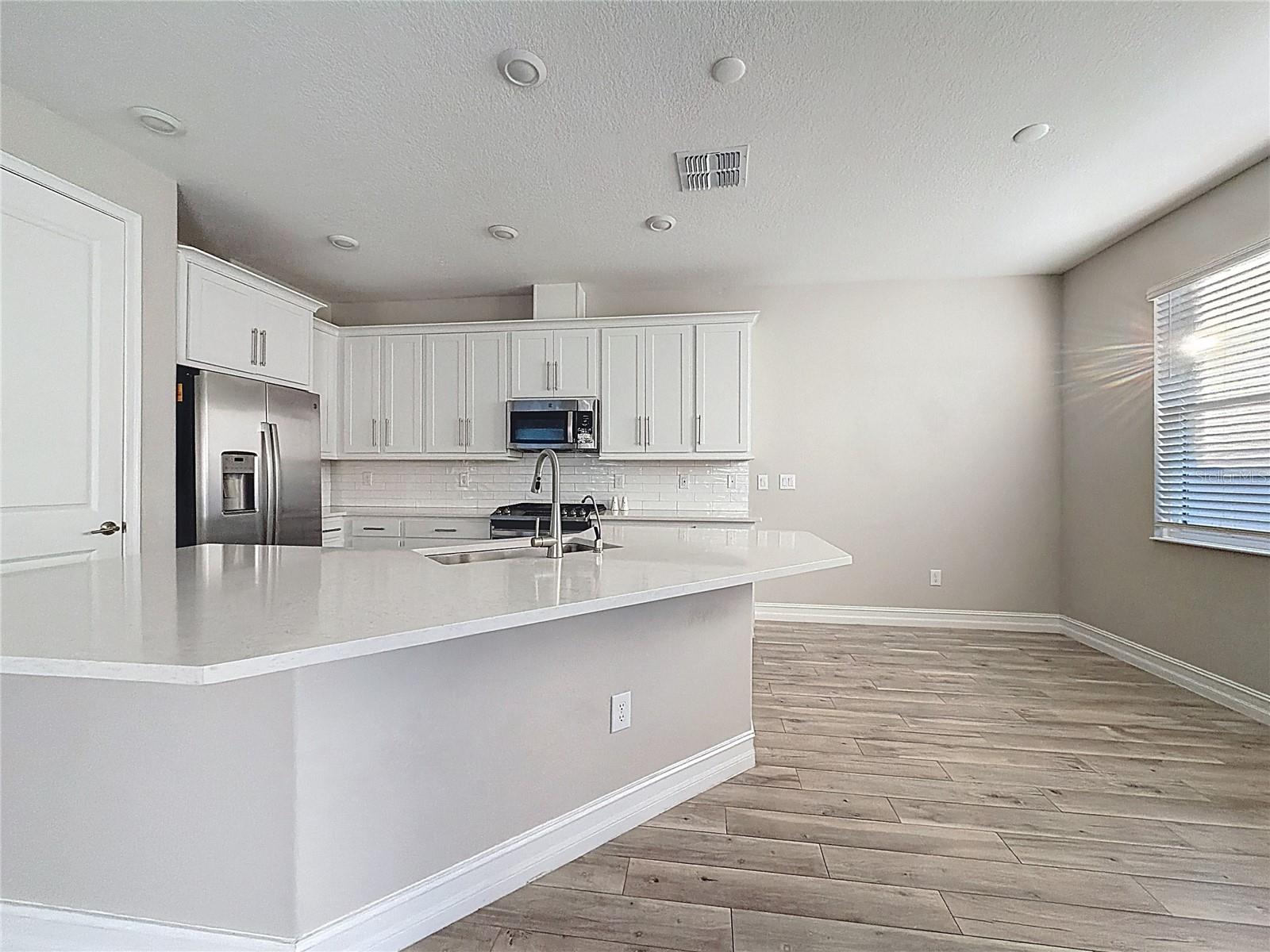 Image 4 of 31 For 4547 Ancona Way