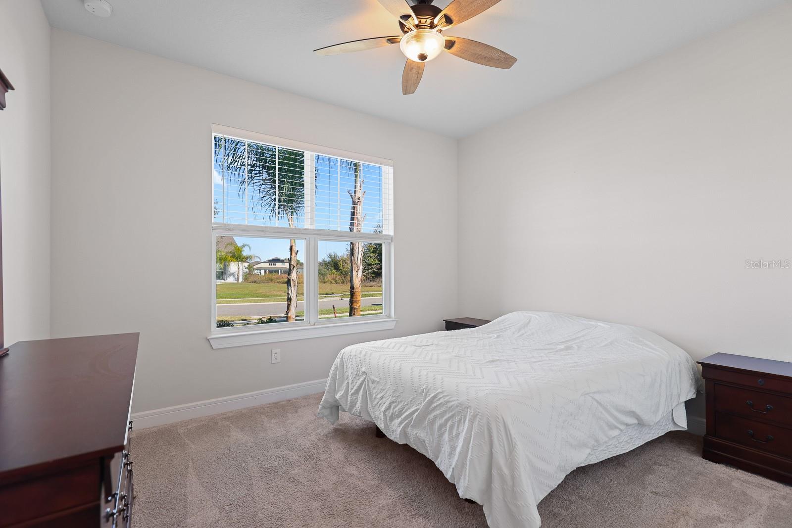 Image 21 of 40 For 12945 Brookside Moss Drive