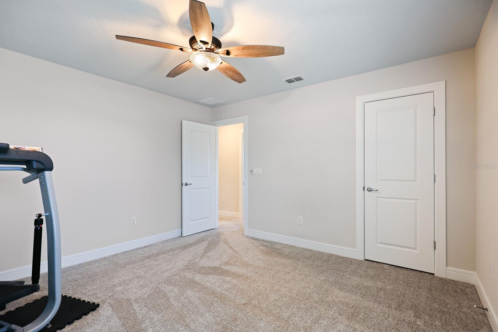 Image 34 of 40 For 12945 Brookside Moss Drive