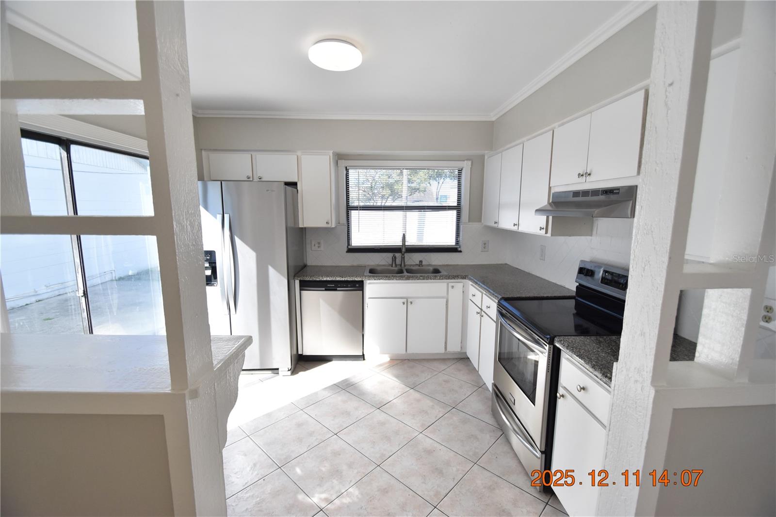 Image 10 of 41 For 10541 Parkcrest Drive