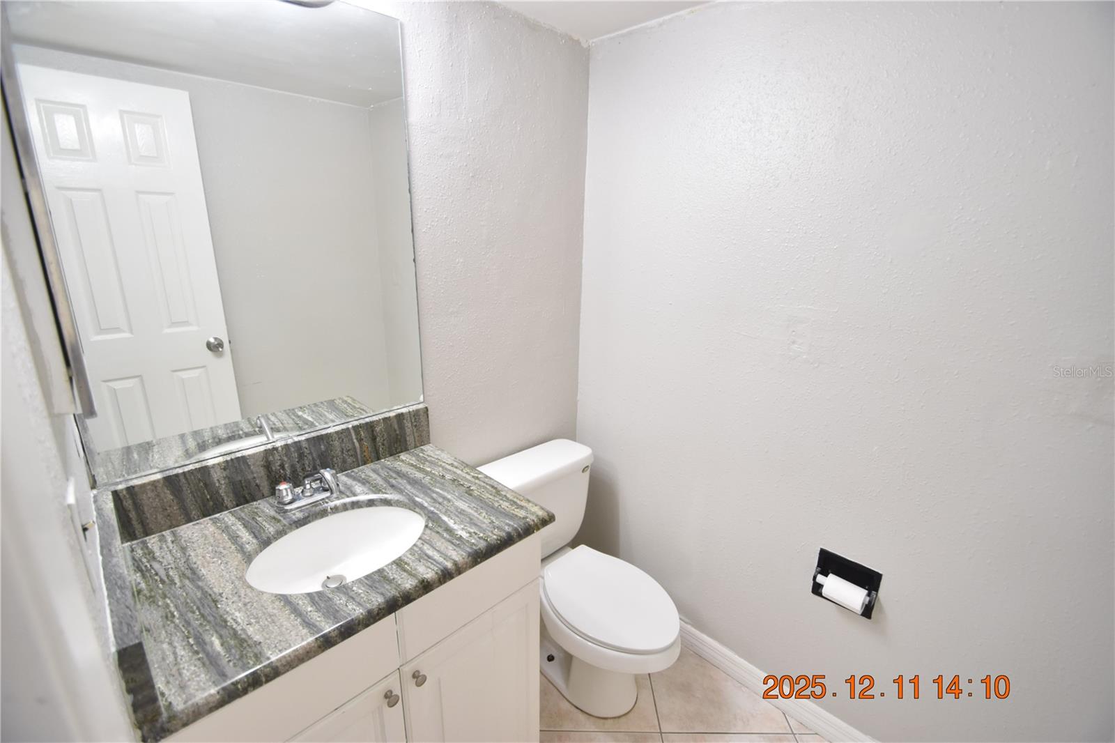 Image 13 of 41 For 10541 Parkcrest Drive