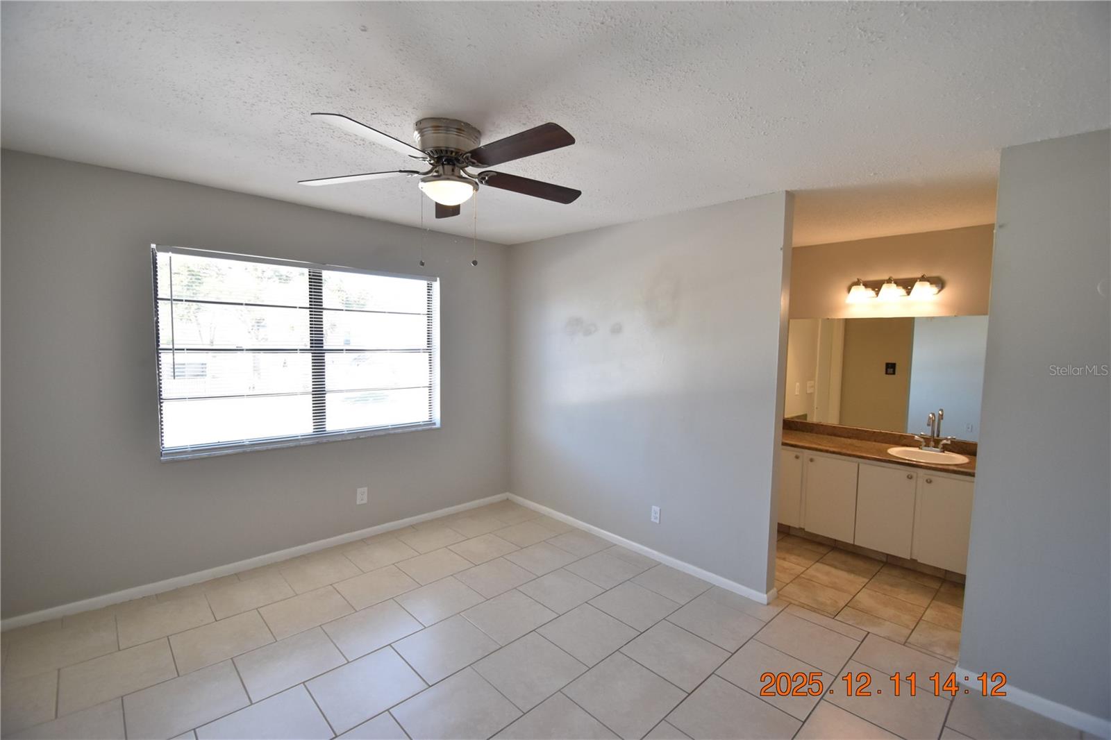 Image 20 of 41 For 10541 Parkcrest Drive