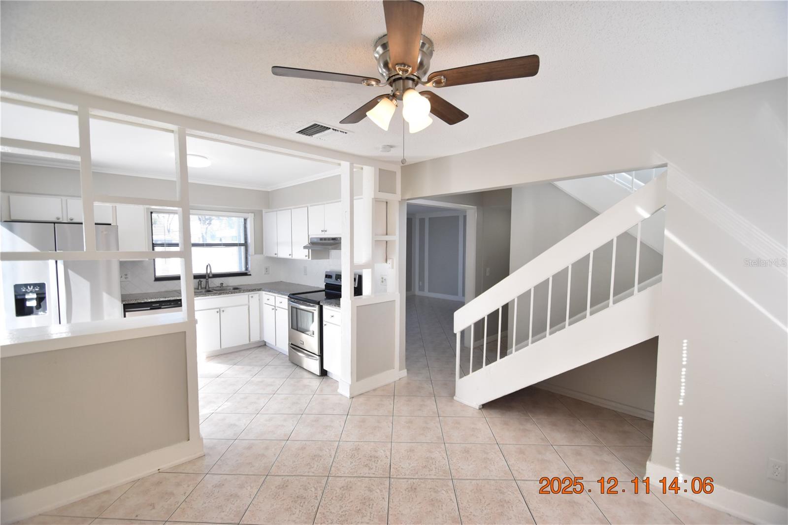 Image 8 of 41 For 10541 Parkcrest Drive