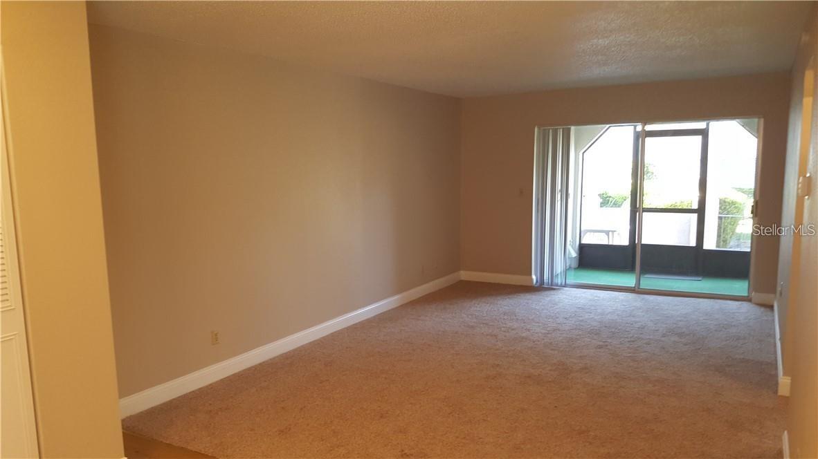 Image 9 of 20 For 2103 Cordova Grn  2103