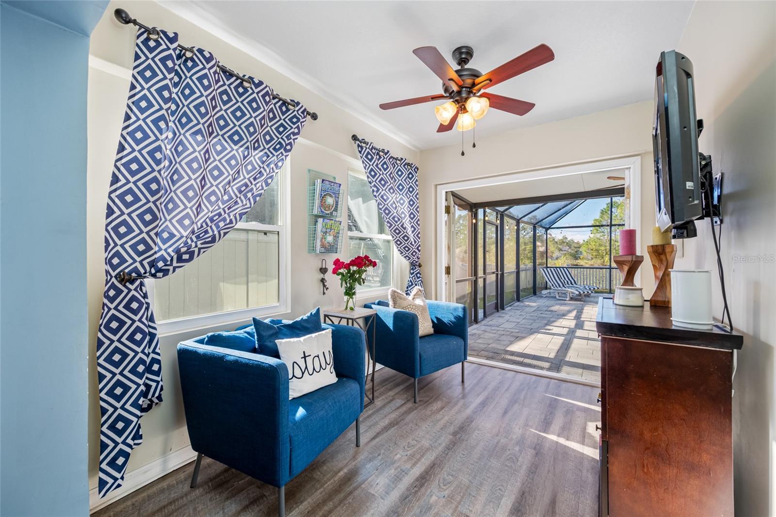 Image 19 of 77 For 21351 Morning Mist Way