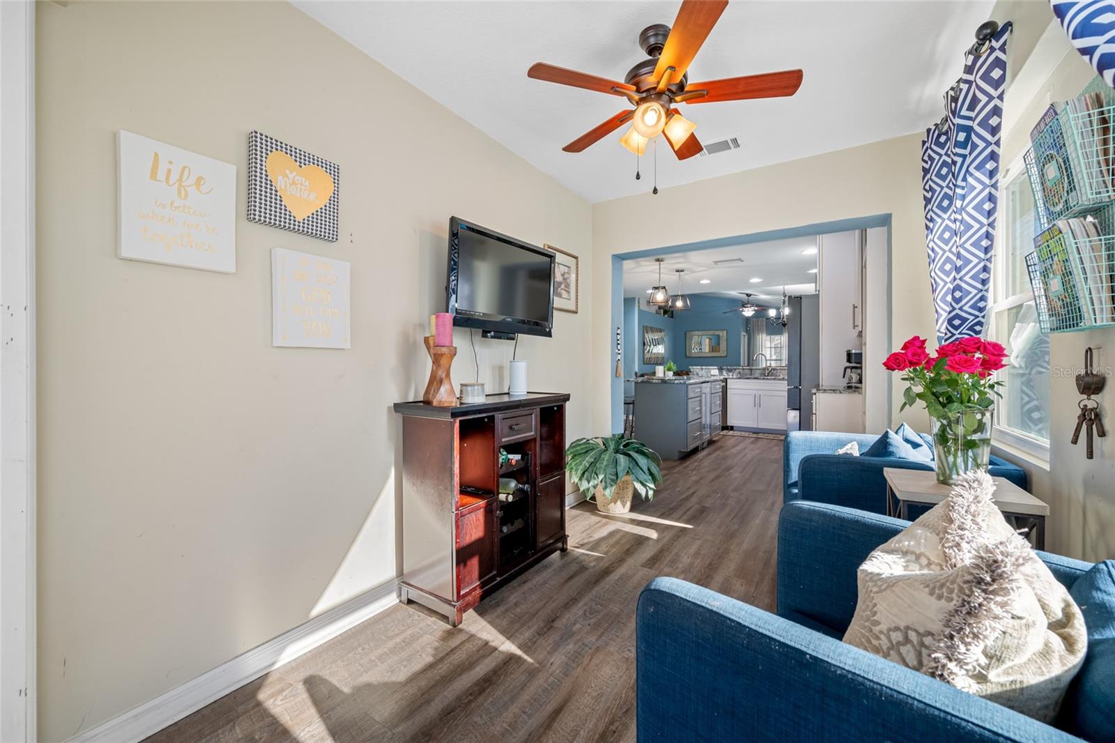 Image 22 of 77 For 21351 Morning Mist Way