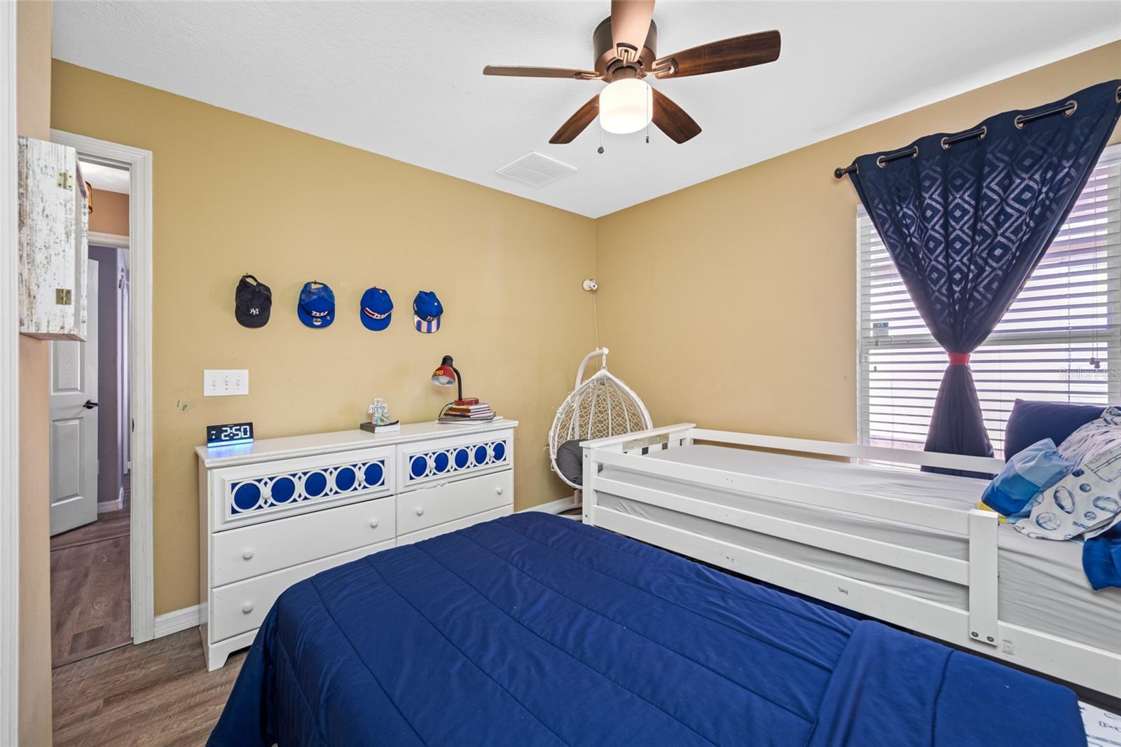 Image 36 of 77 For 21351 Morning Mist Way