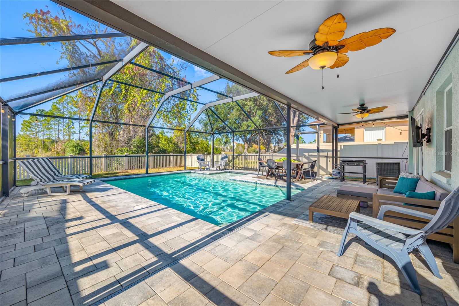 Image 37 of 77 For 21351 Morning Mist Way