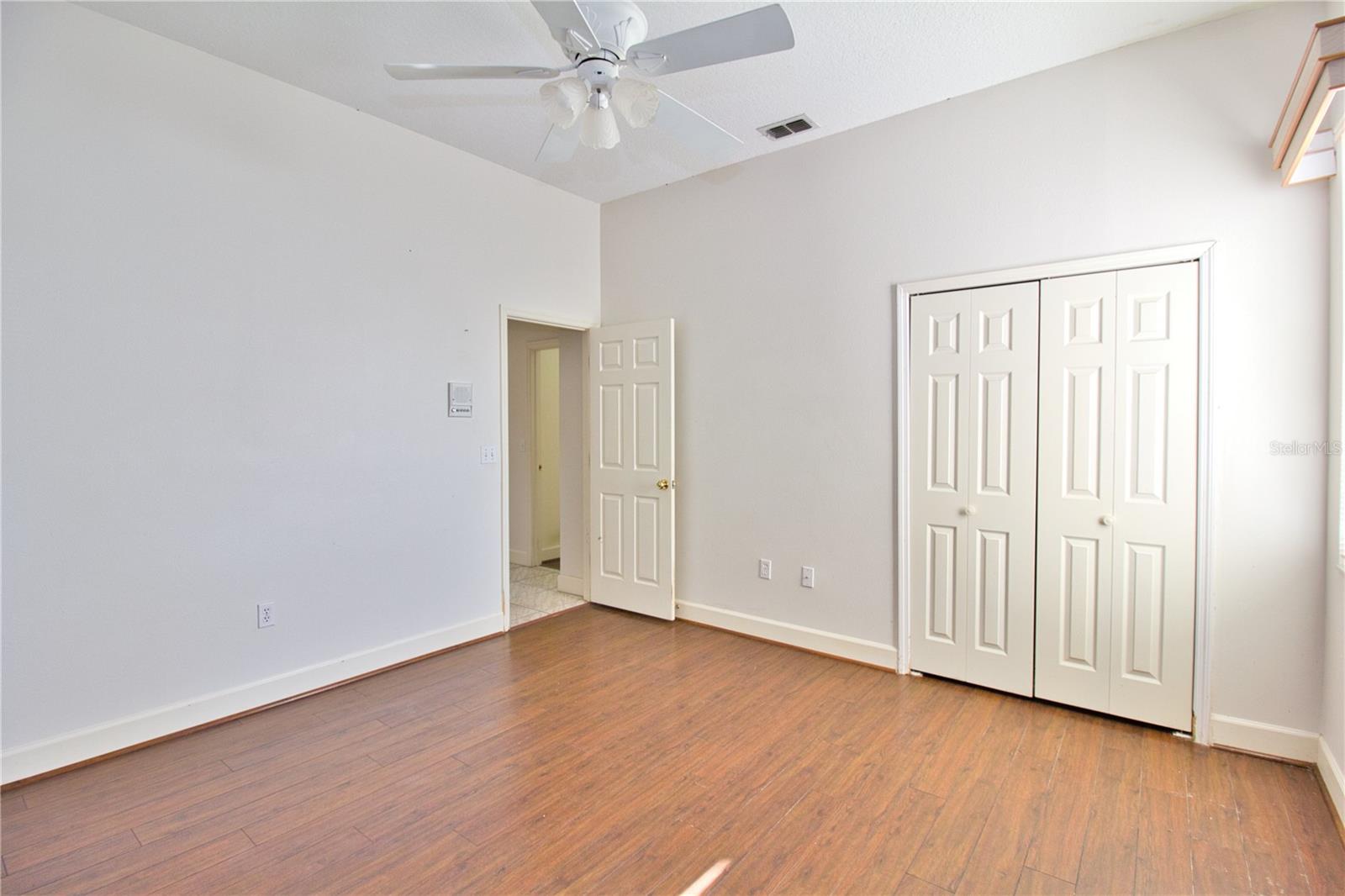 Image 27 of 55 For 5115 Deeson Pointe Court