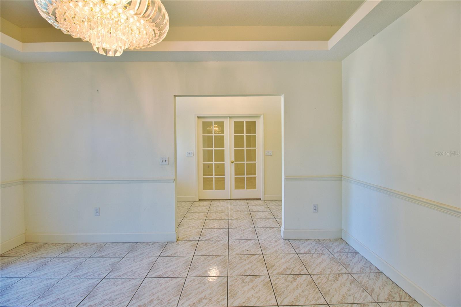 Image 8 of 55 For 5115 Deeson Pointe Court