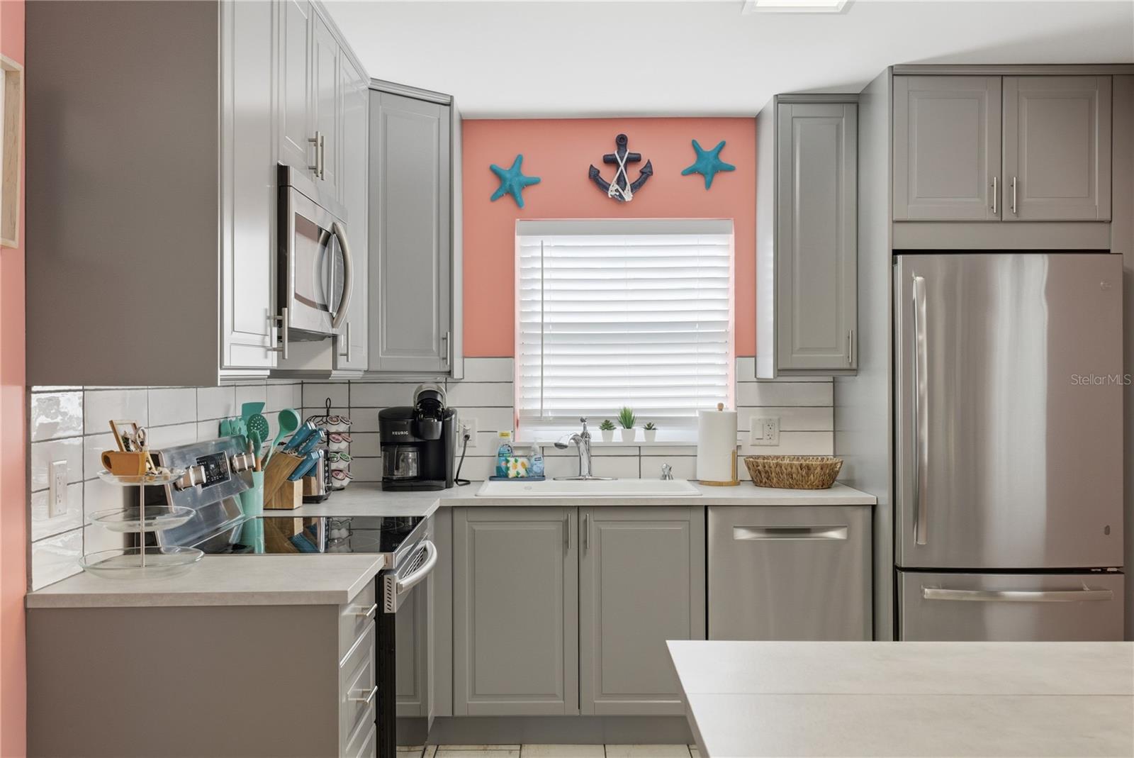 Image 10 of 28 For 8288 137th Lane