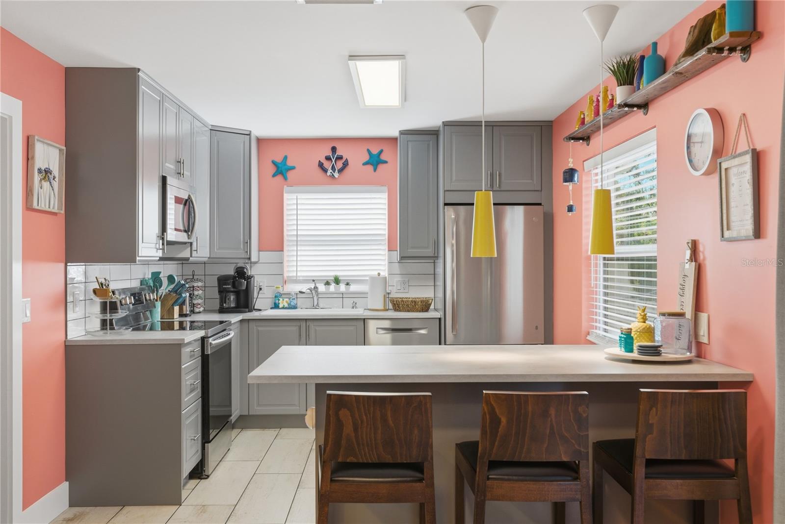 Image 11 of 28 For 8288 137th Lane