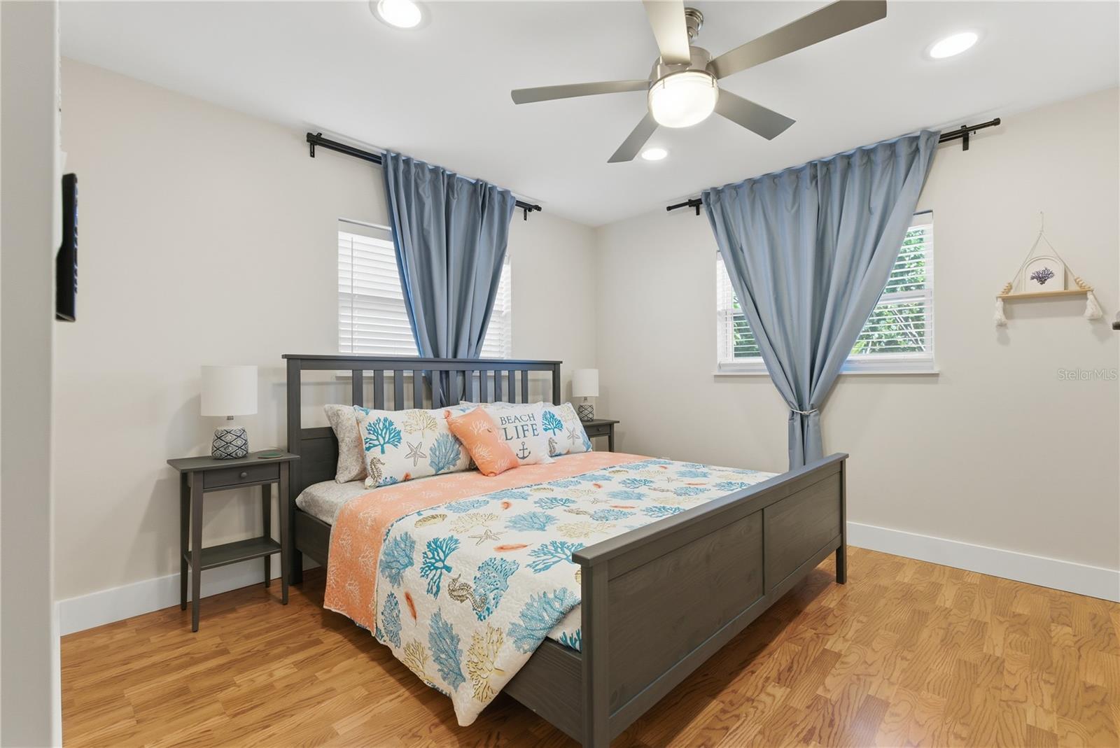 Image 18 of 28 For 8288 137th Lane