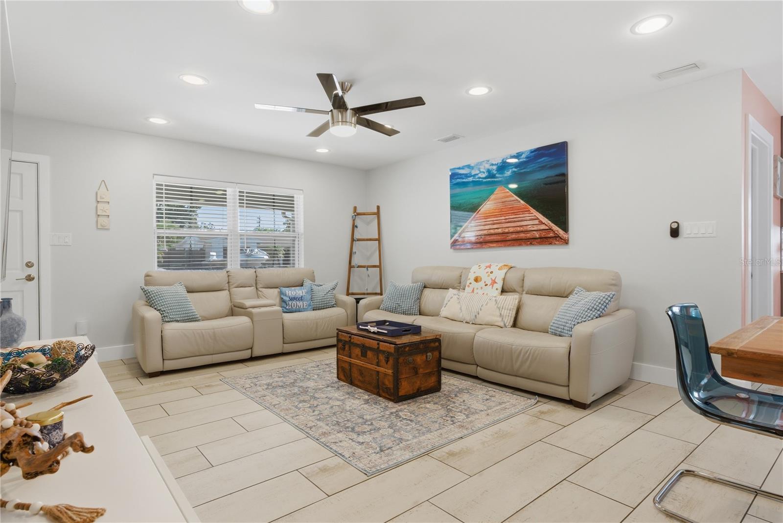 Image 4 of 28 For 8288 137th Lane