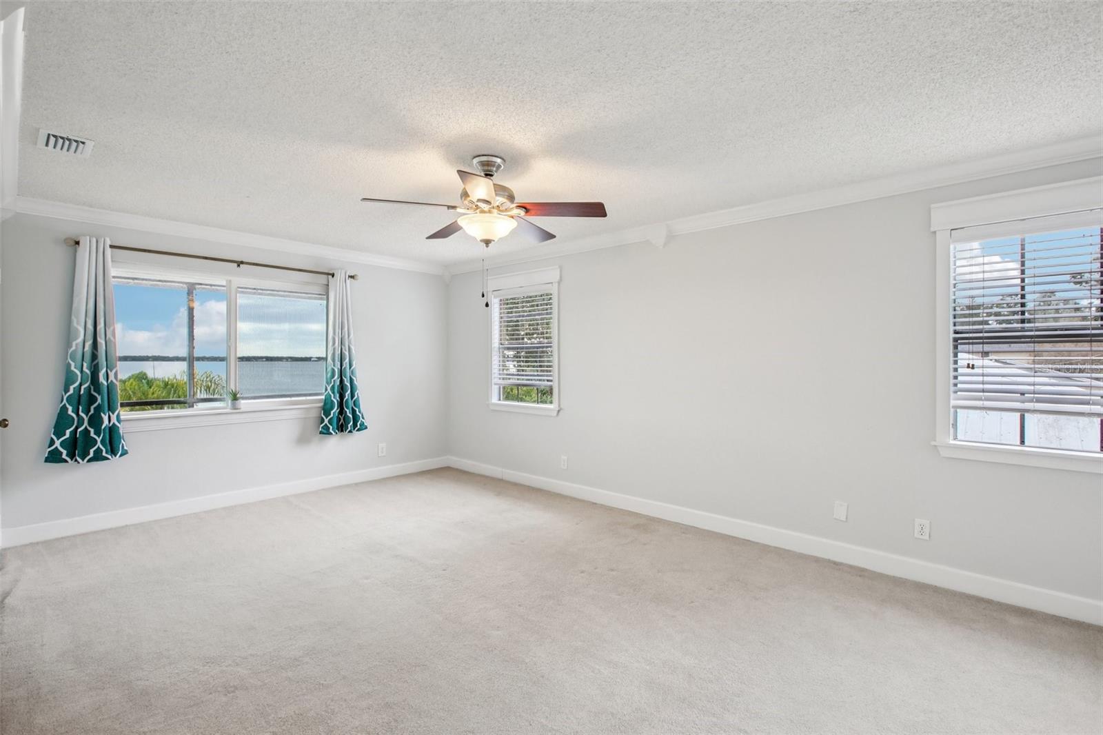 Image 22 of 37 For 1218 Lake Ariana Boulevard