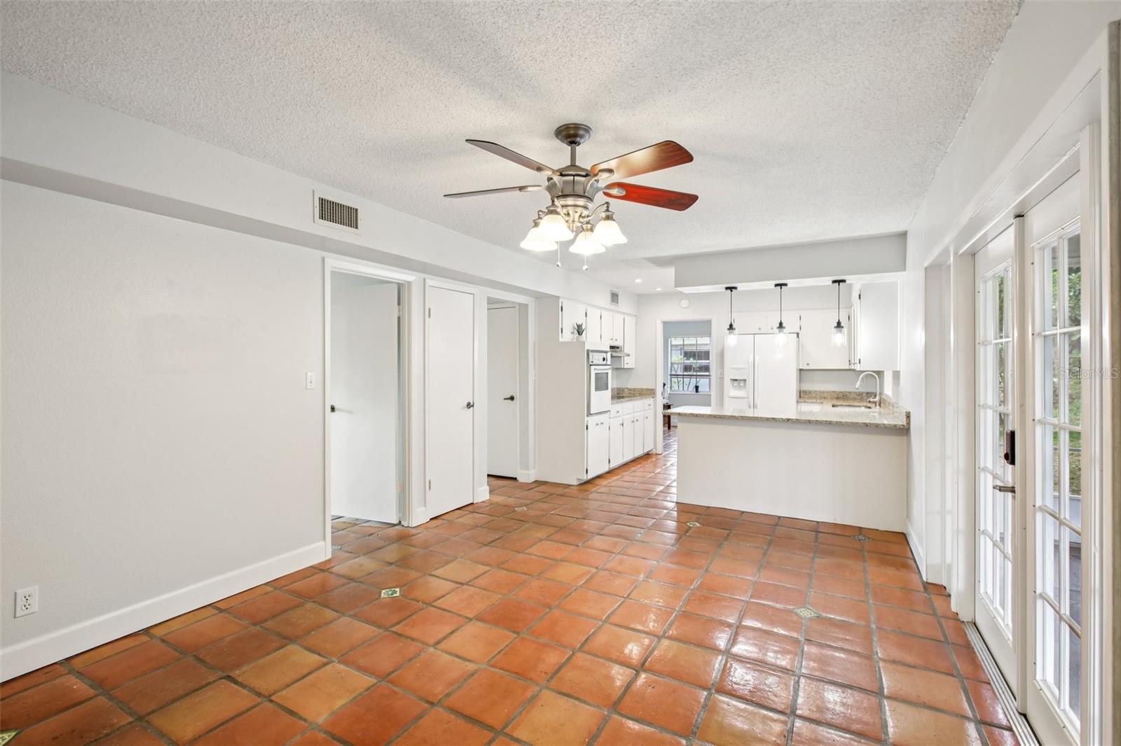 Image 8 of 37 For 1218 Lake Ariana Boulevard