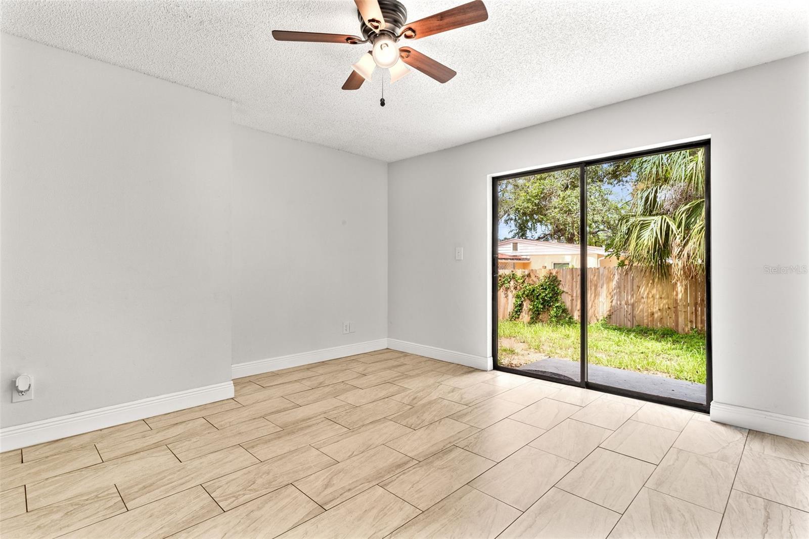 Image 12 of 26 For 1500 Walnut Street