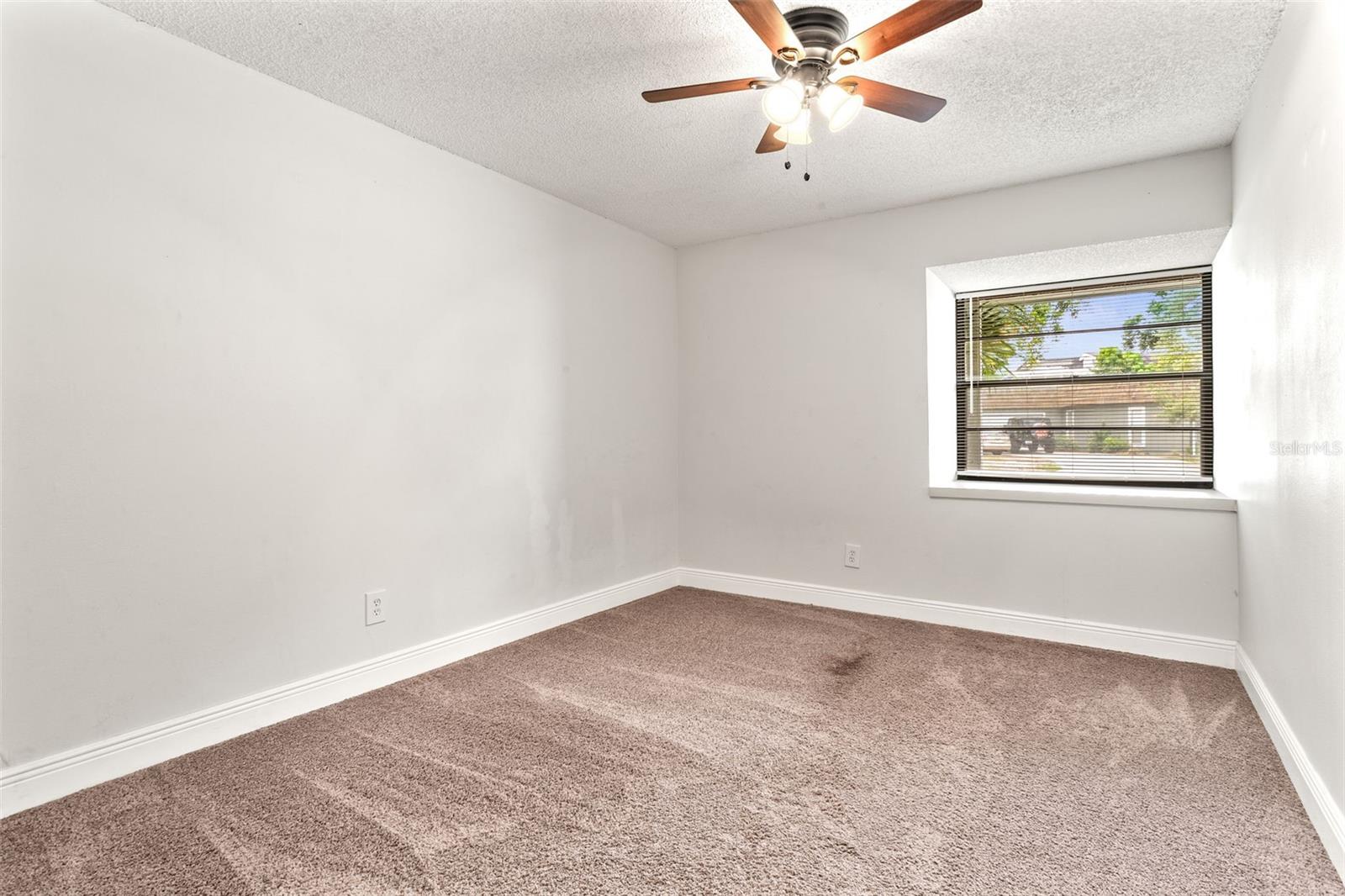 Image 15 of 26 For 1500 Walnut Street