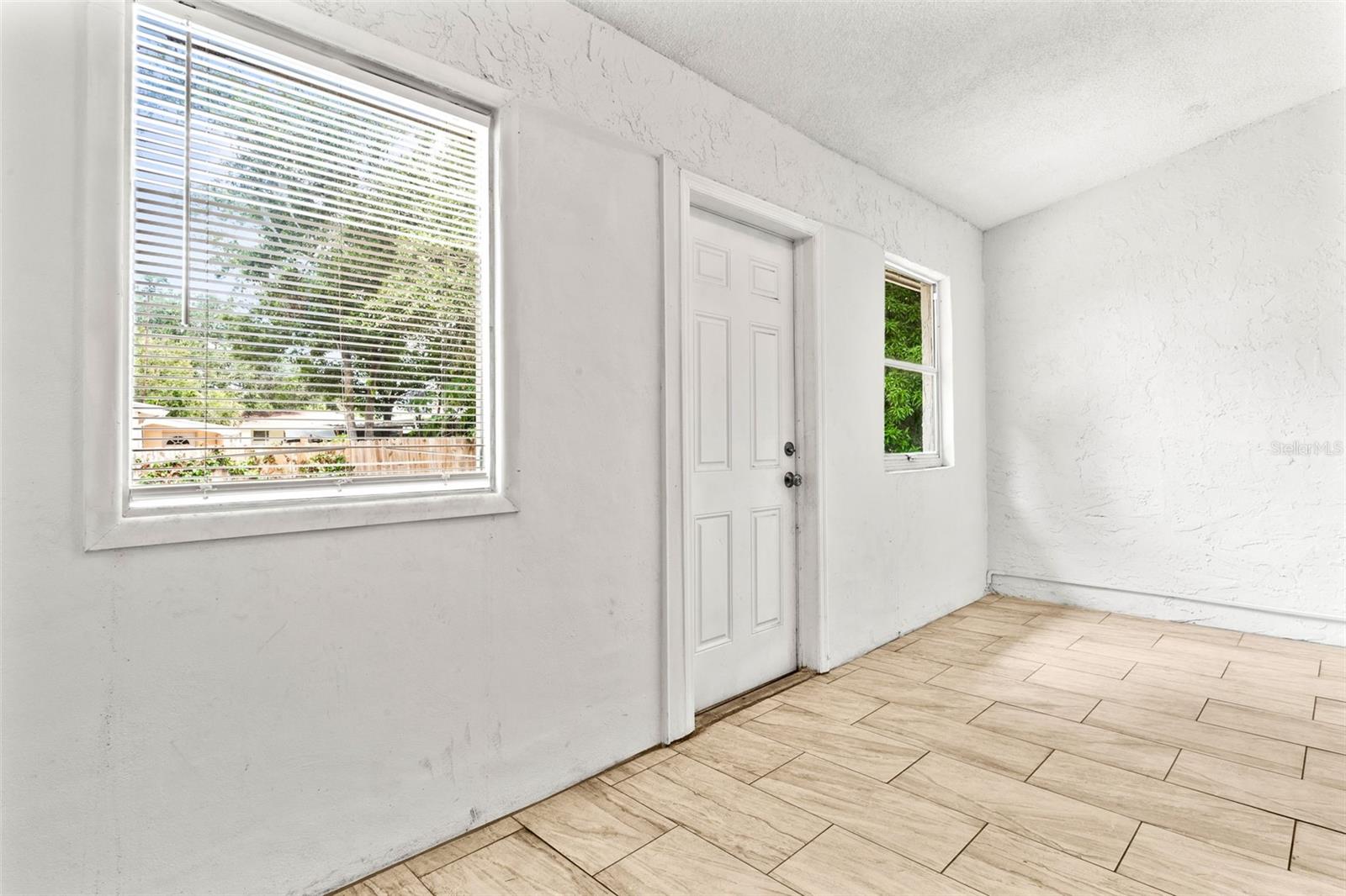 Image 8 of 26 For 1500 Walnut Street