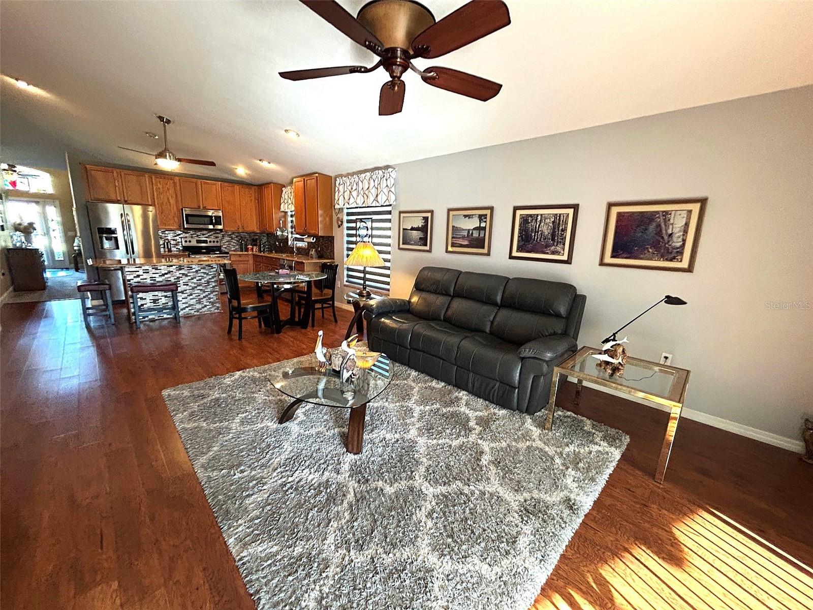 Image 10 of 46 For 11422 Heritage Point Drive