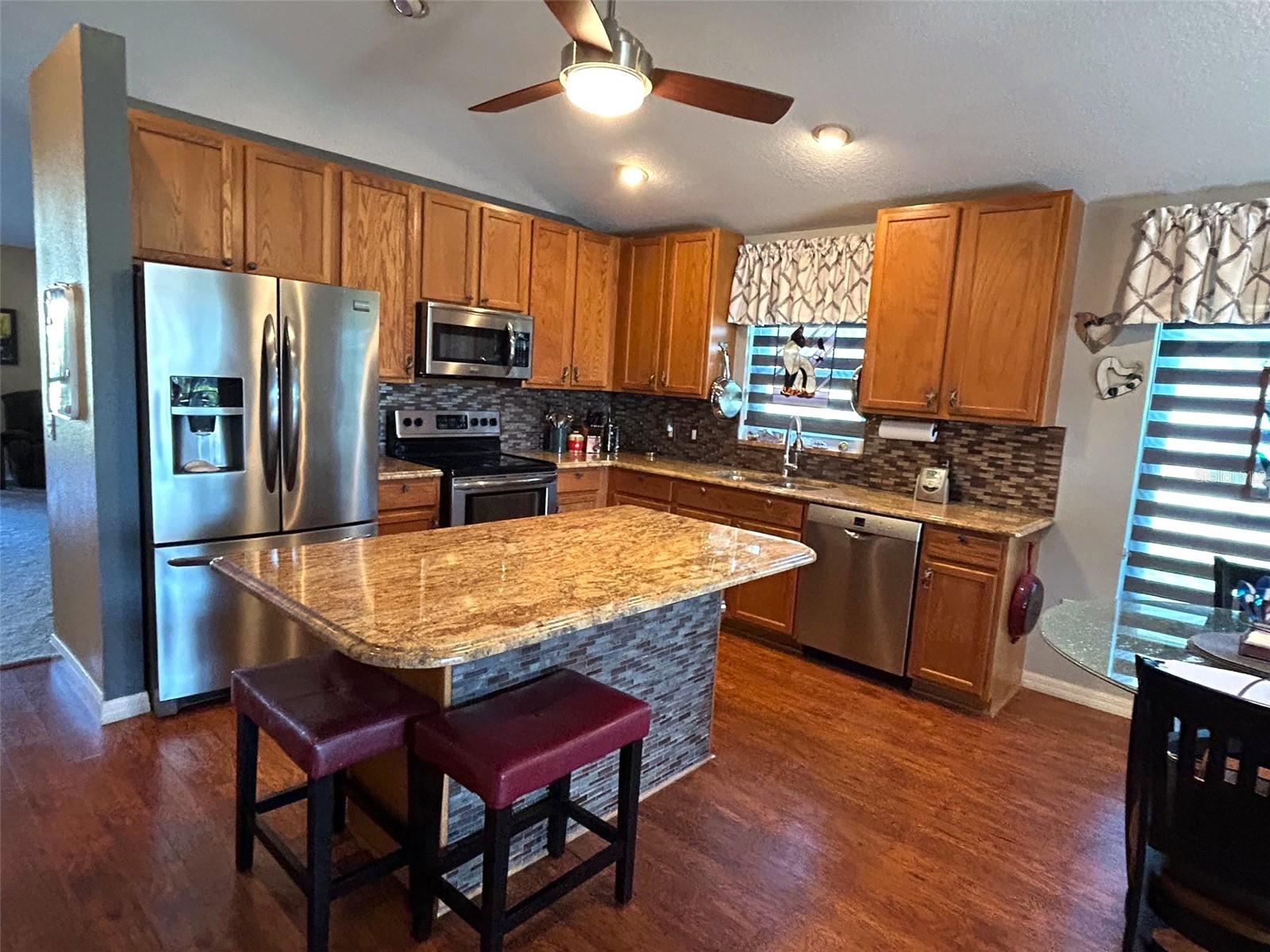 Image 12 of 46 For 11422 Heritage Point Drive