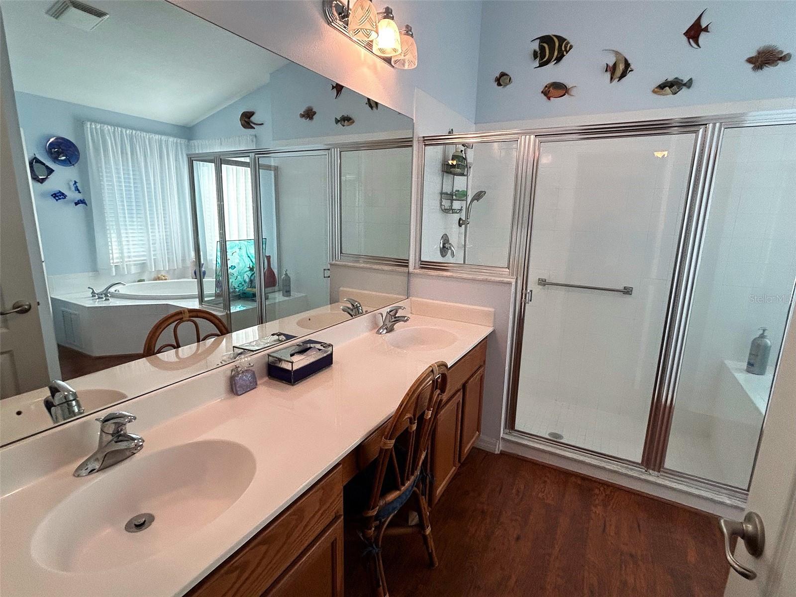 Image 18 of 46 For 11422 Heritage Point Drive