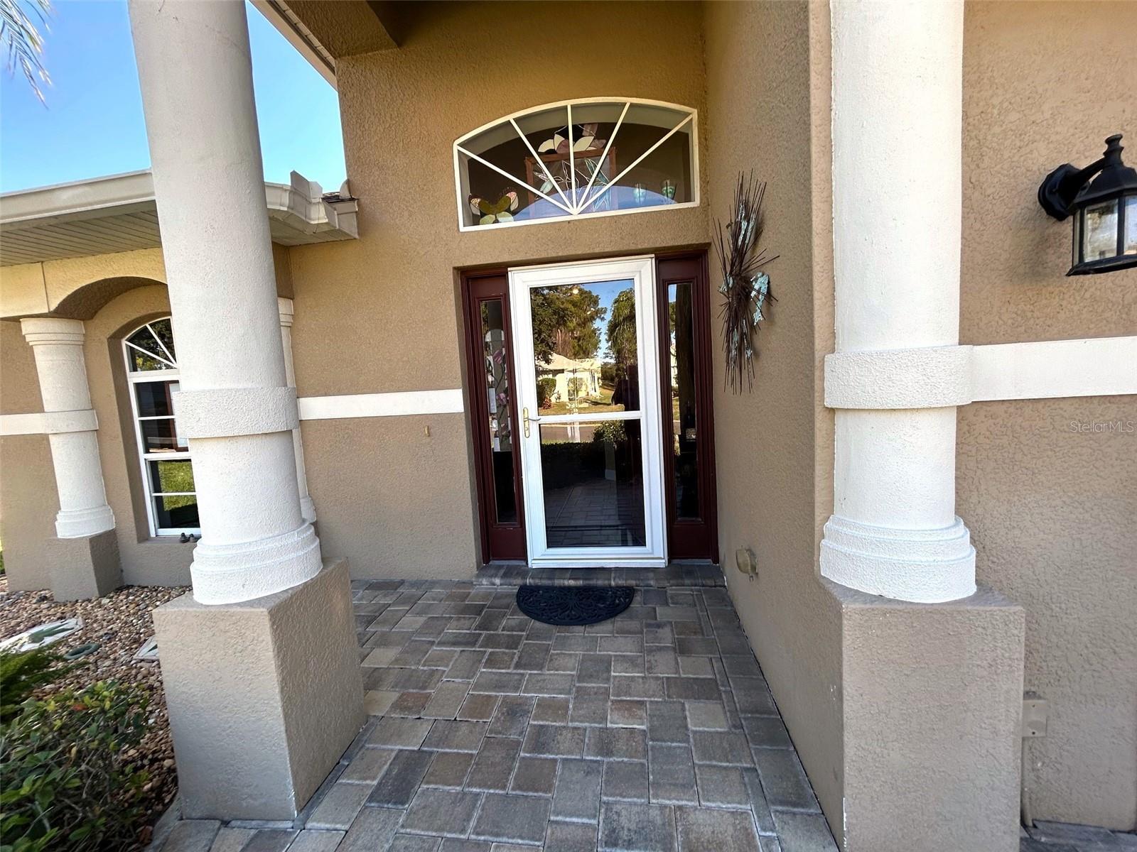 Image 4 of 46 For 11422 Heritage Point Drive